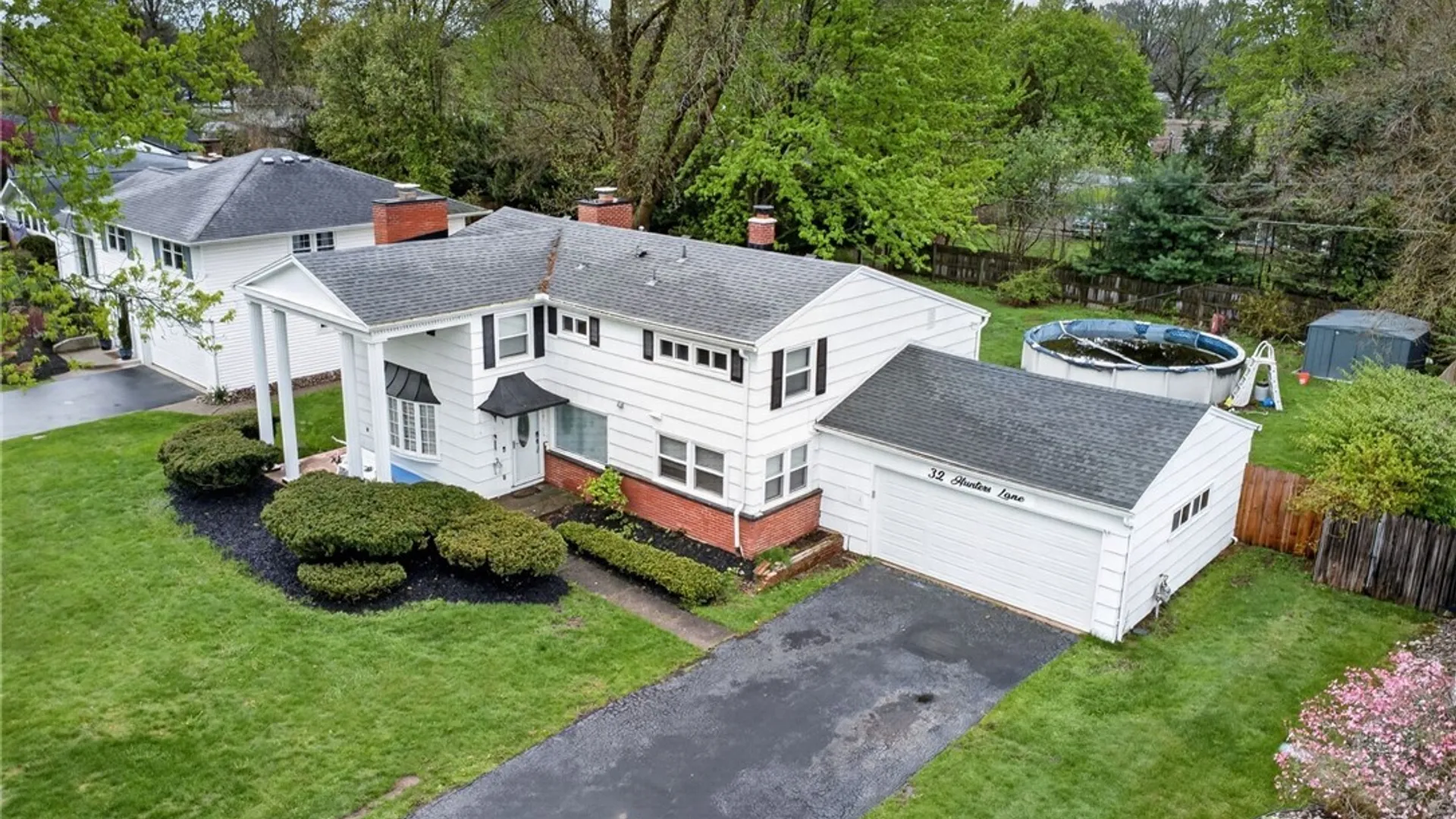Property at 32 Hunters Ln, Amherst, NY 14221 45