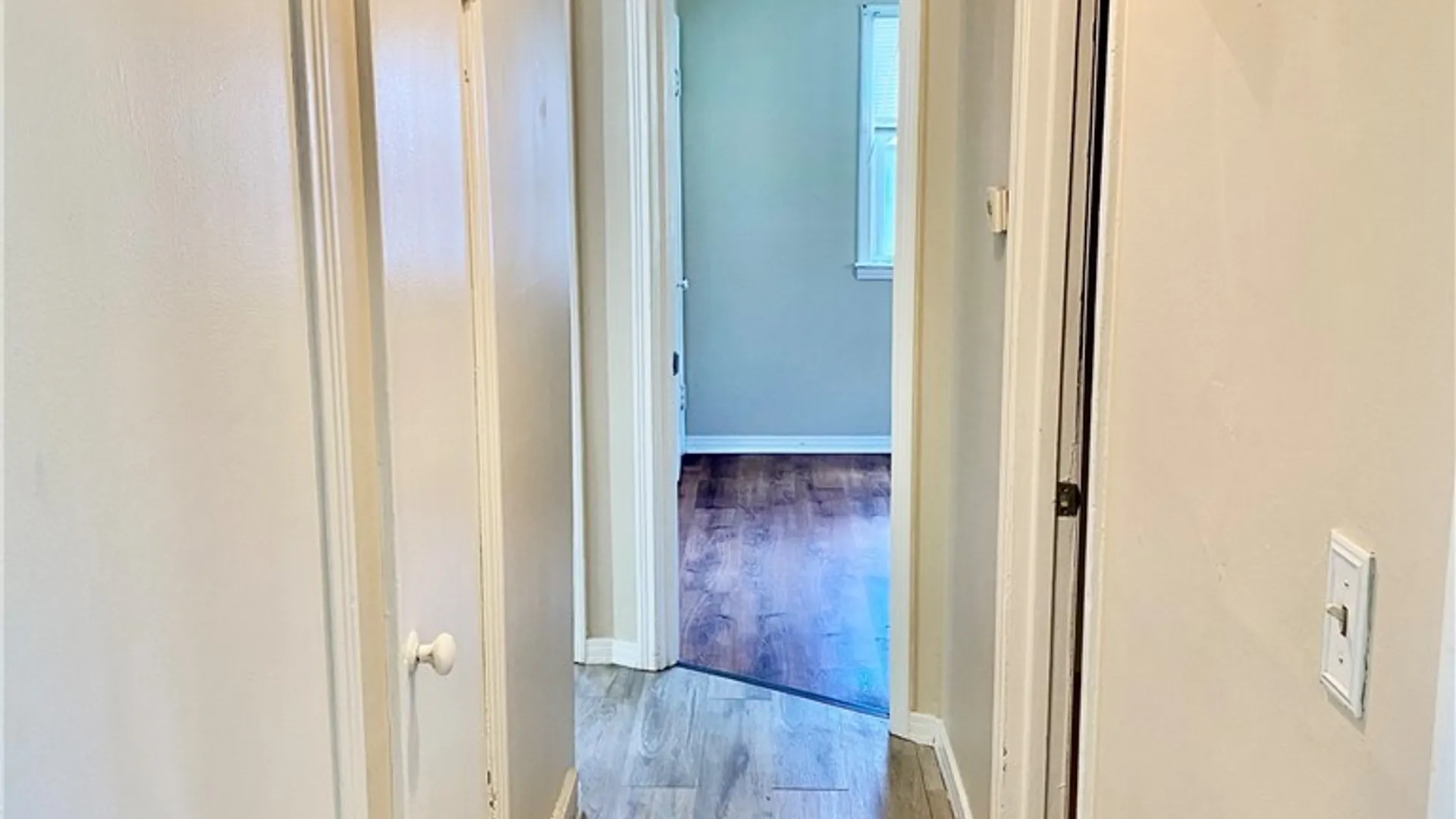 Property at 220 Roxann Avenue, Cicero, NY 13212 10