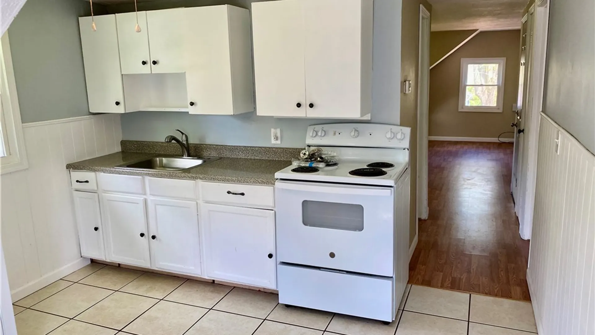 Property at 220 Roxann Avenue, Cicero, NY 13212 23