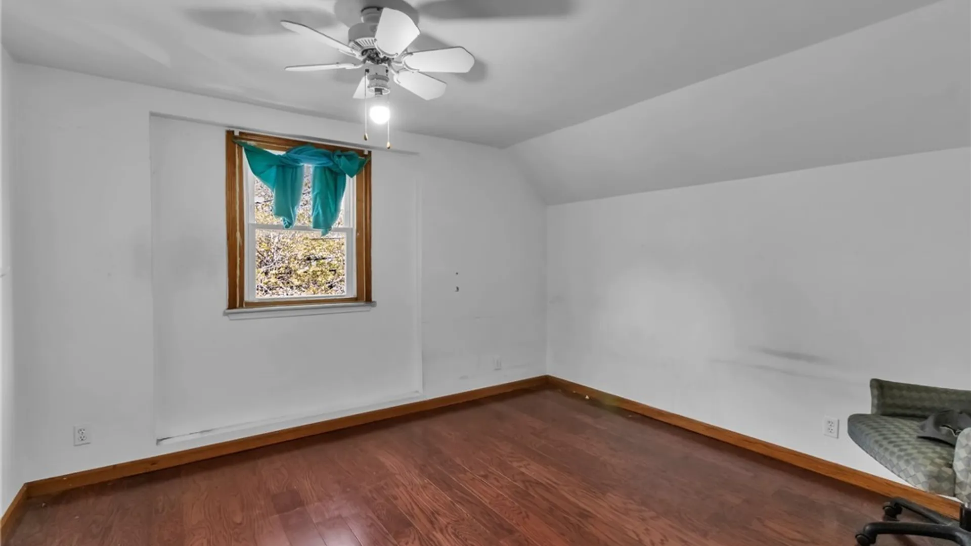 Property at 95 Guernsey St, Buffalo, NY 14207 19