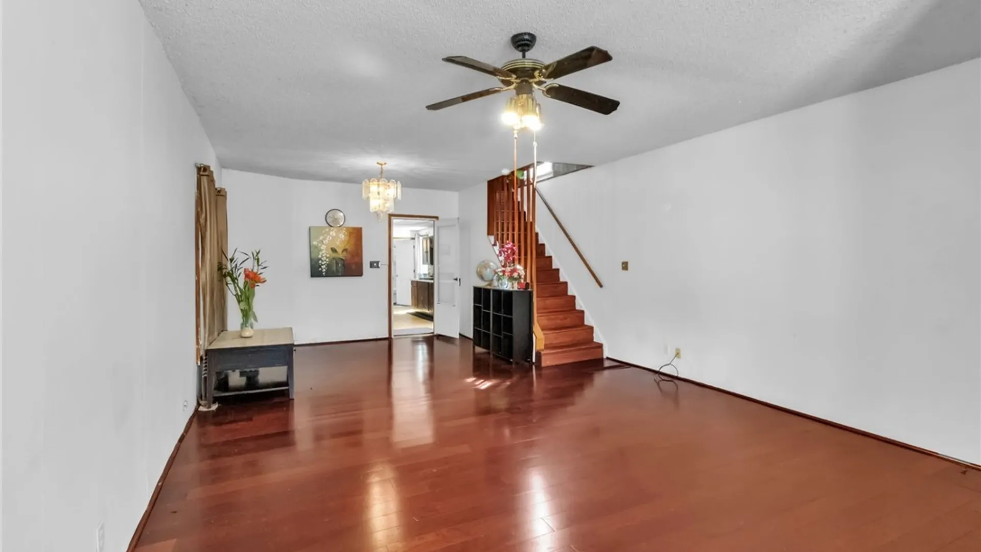 Property at 95 Guernsey St, Buffalo, NY 14207 7