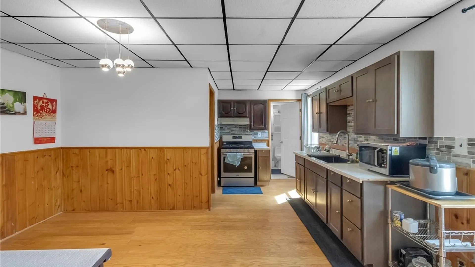 Property at 95 Guernsey St, Buffalo, NY 14207 8