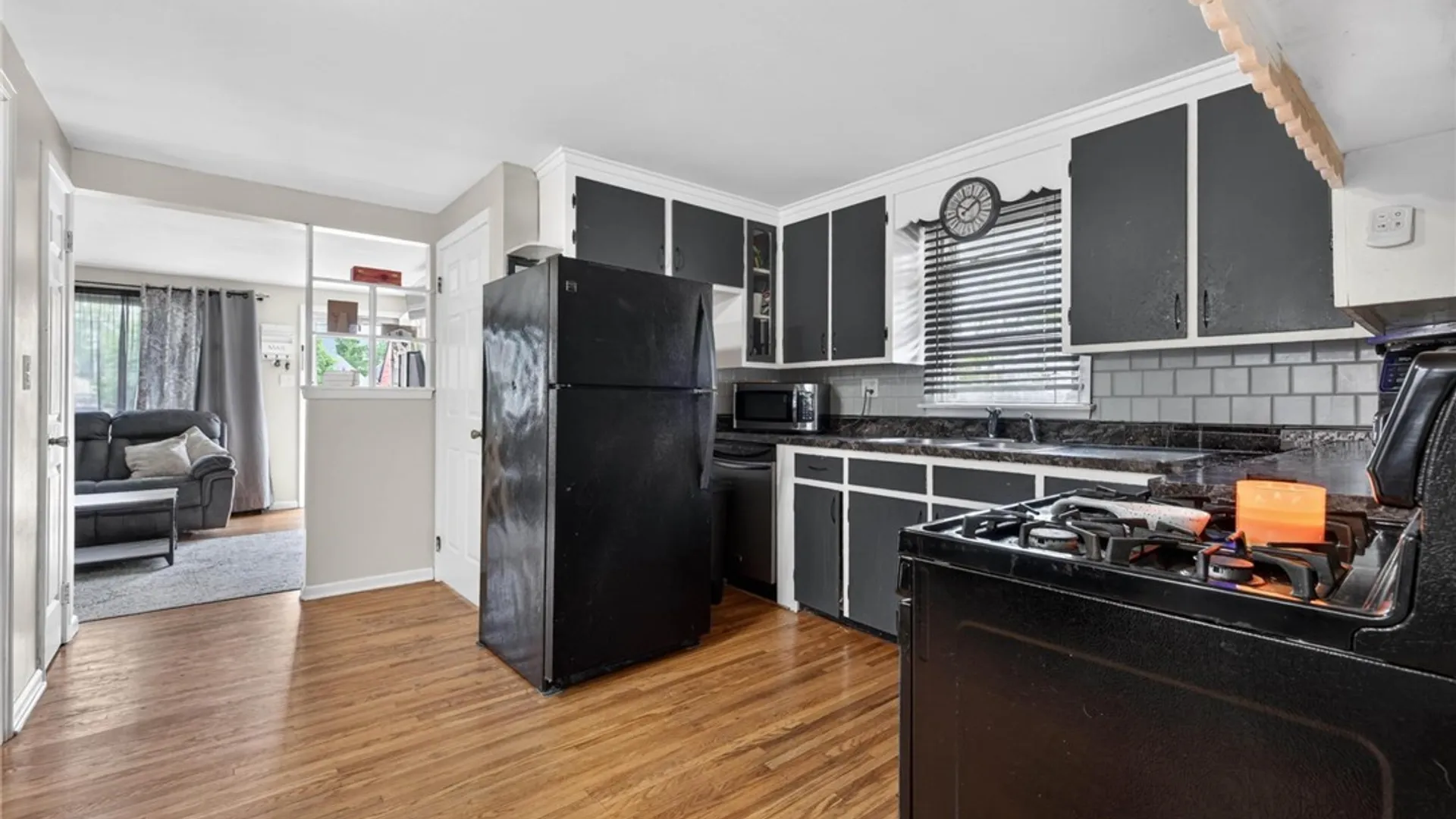 Property at 37 Lorraine Avenue, Buffalo, NY 14220 14