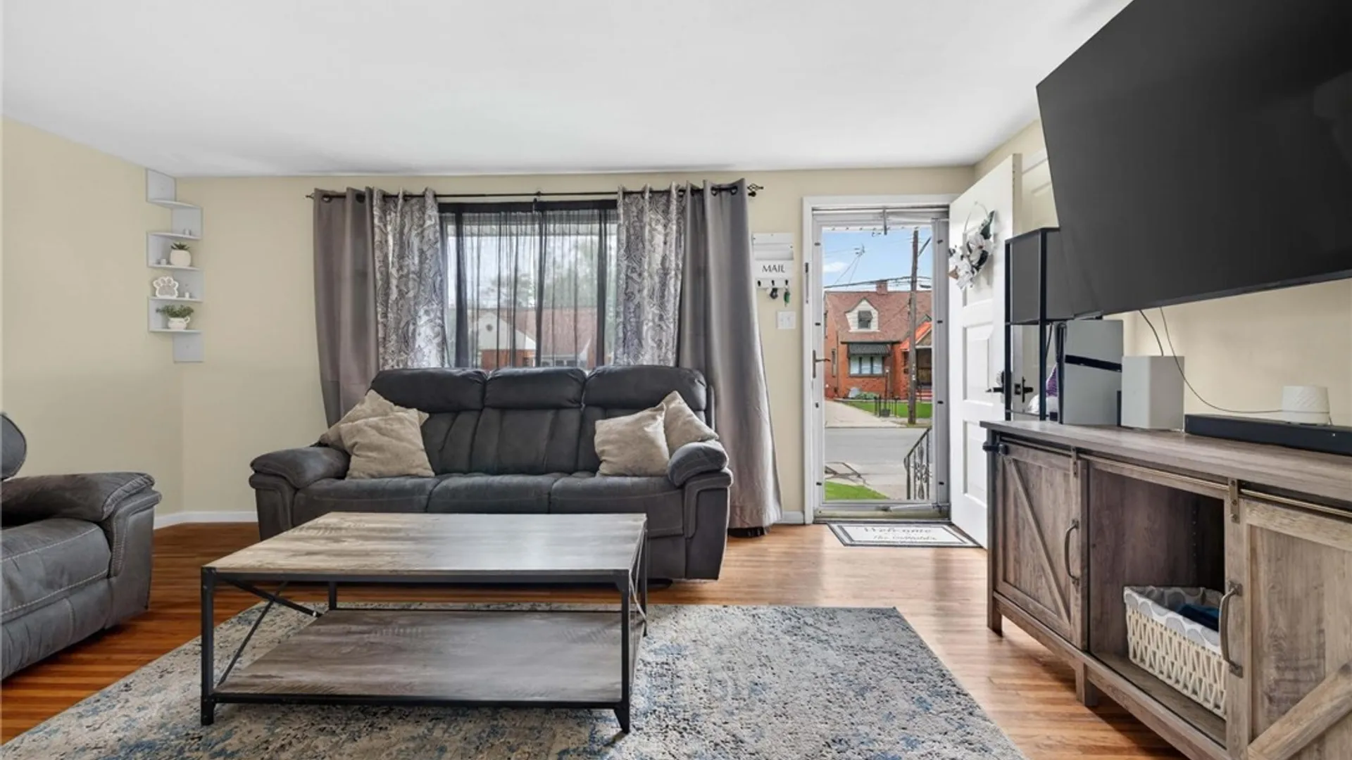 Property at 37 Lorraine Avenue, Buffalo, NY 14220 4