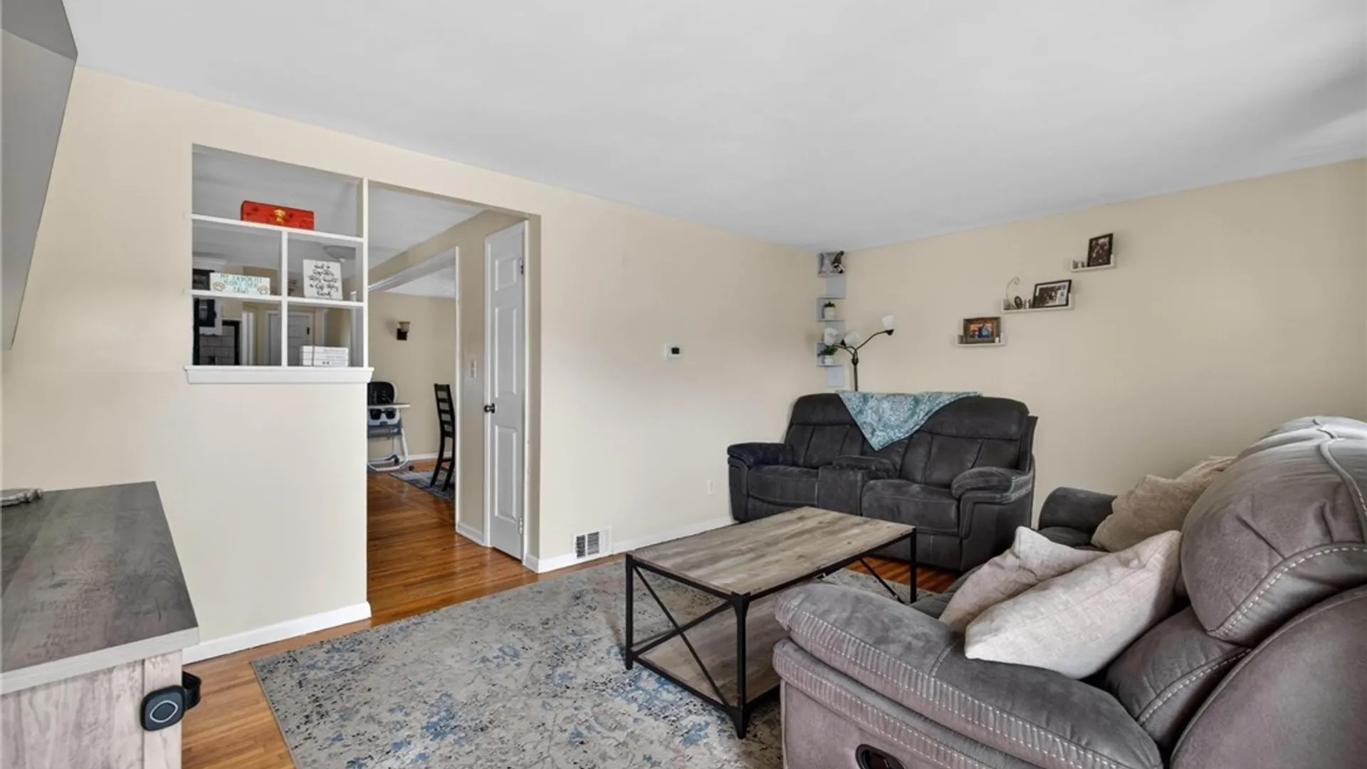 Property at 37 Lorraine Avenue, Buffalo, NY 14220 6