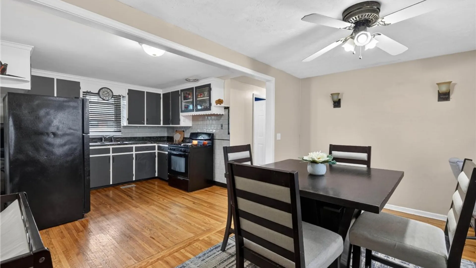 Property at 37 Lorraine Avenue, Buffalo, NY 14220 9