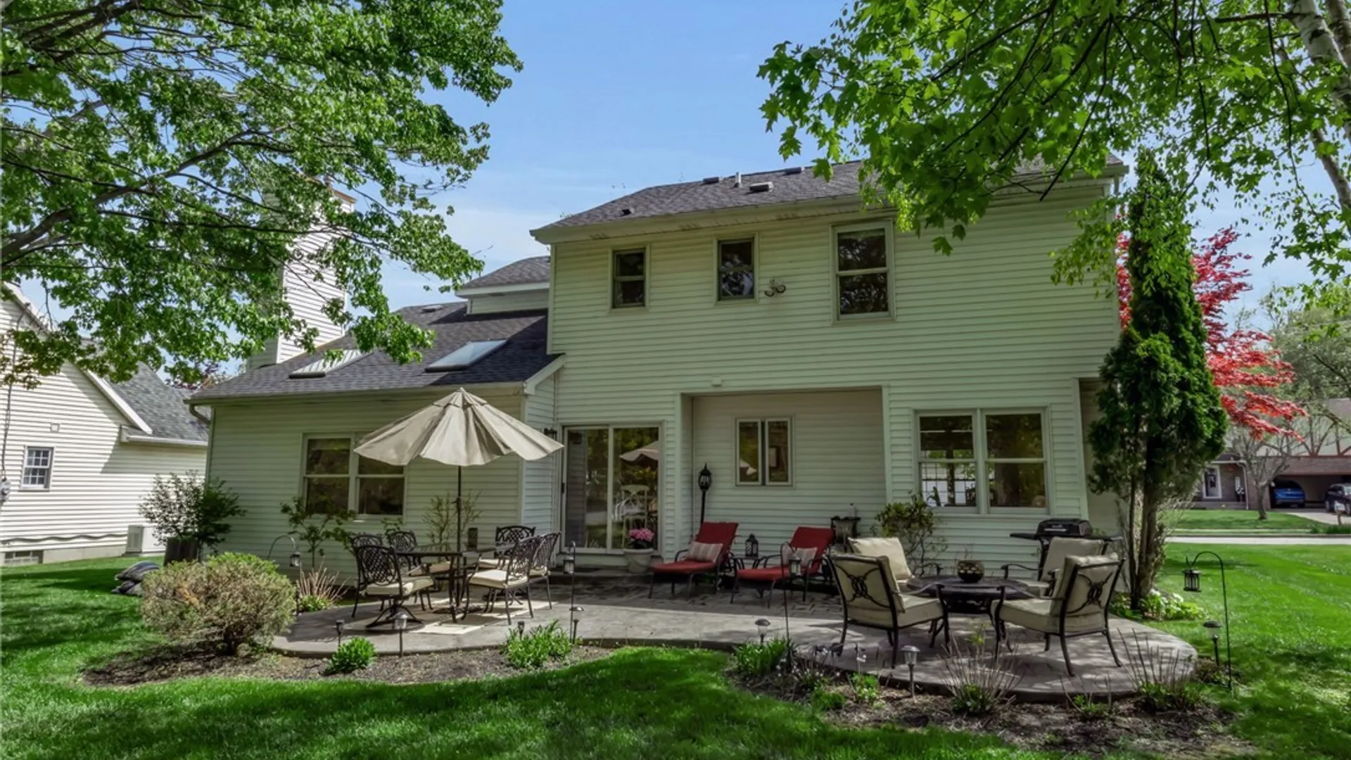 Property at 34 5th Avenue, Amherst, NY 14221 5