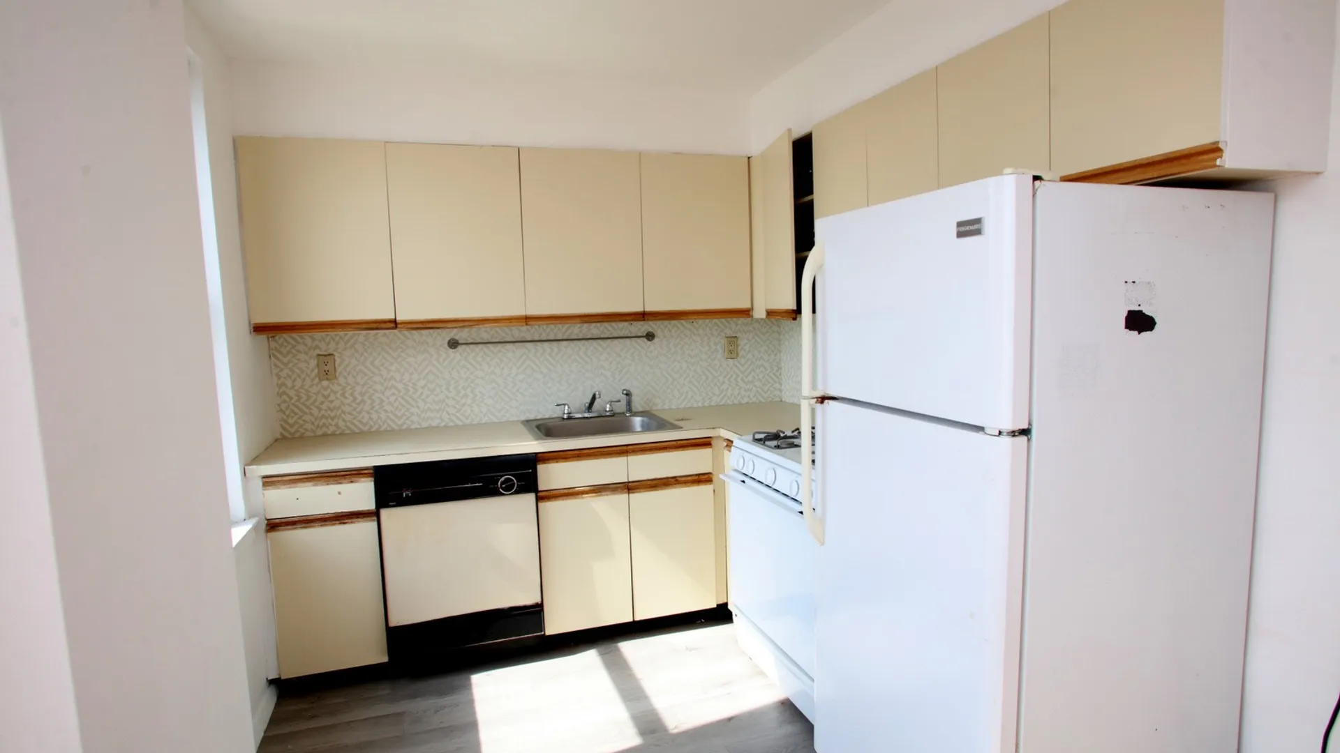 Property at 50 Brighton 1 road, Brooklyn, NY 11235 23