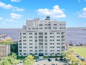 Property at 90 Bay Street Landing, Staten Island, NY 10301
