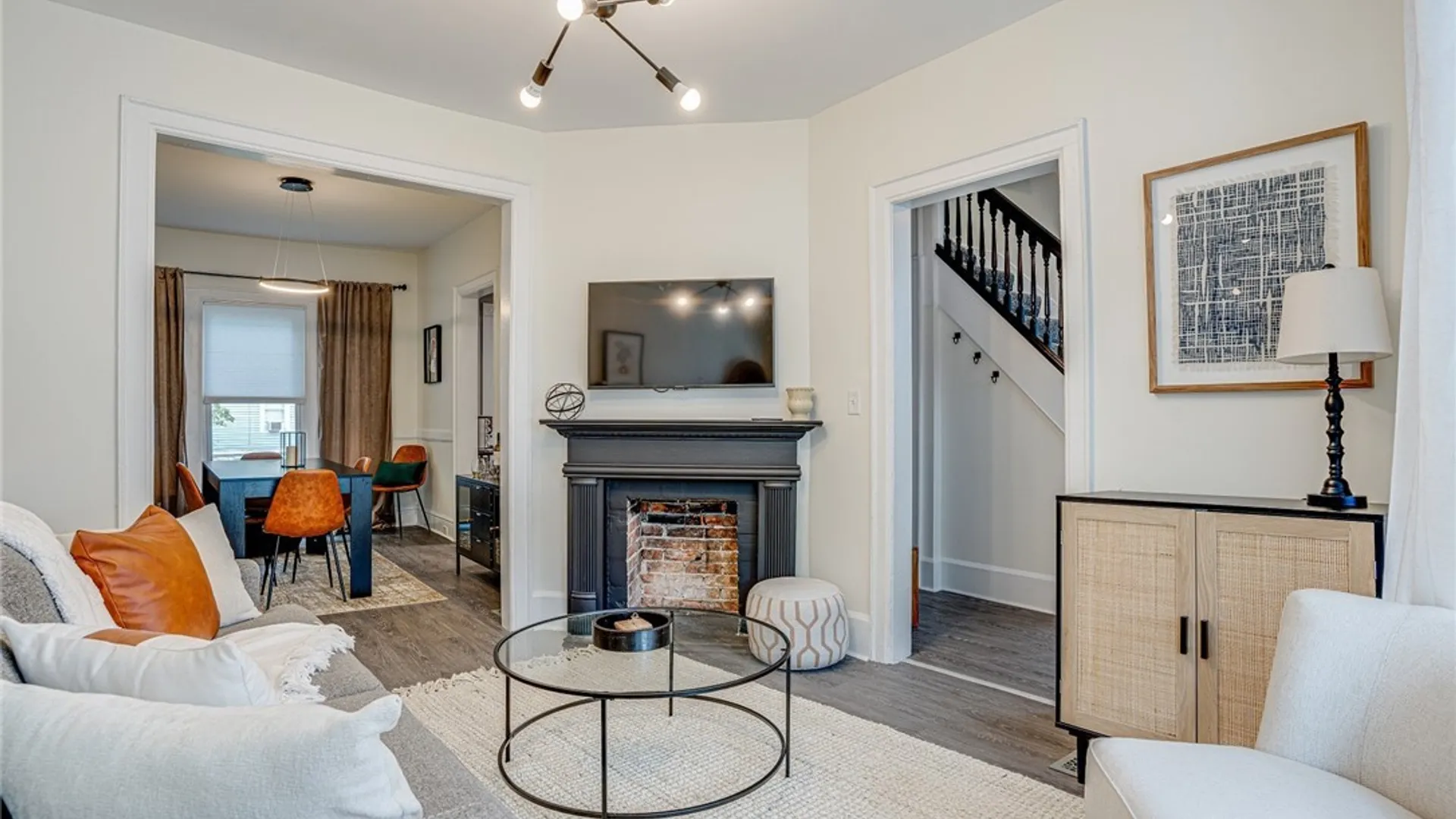 Property at 936 W Ferry Street, Buffalo, NY 14209 2