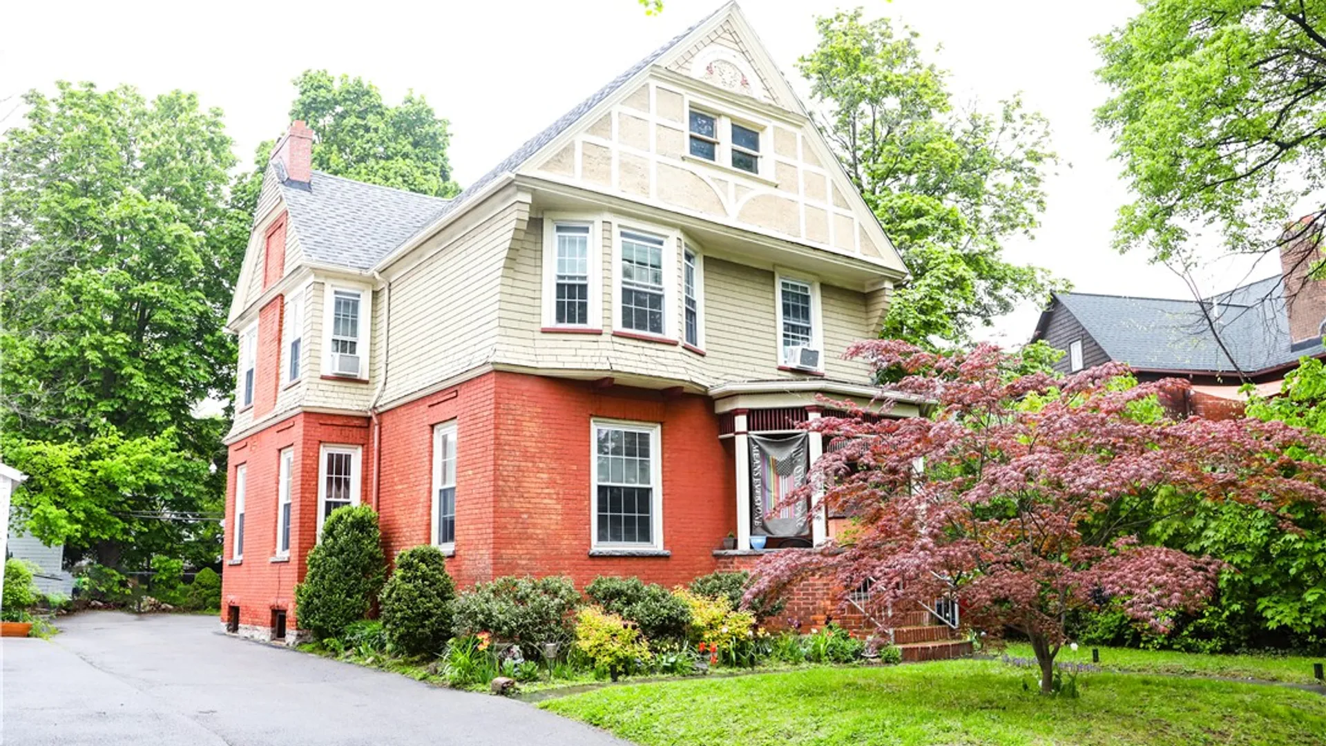 Property at 272 Linden Street, Rochester, NY 14620 2
