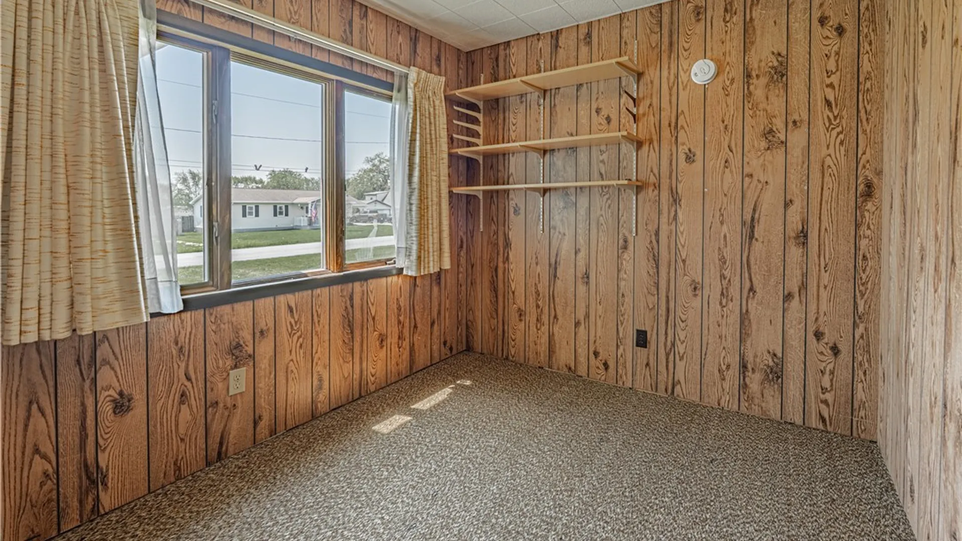 Property at 4784 Chester Avenue, Niagara, NY 14305 13