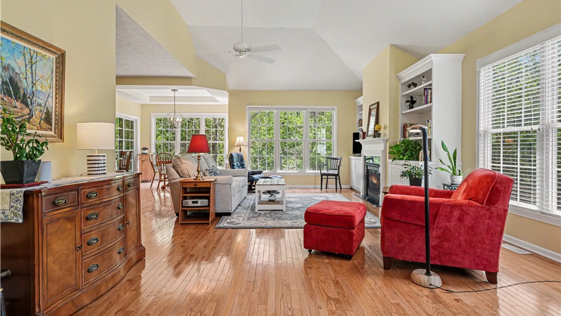 Property at 1021 Sutherland Way, Victor, NY 14564 4