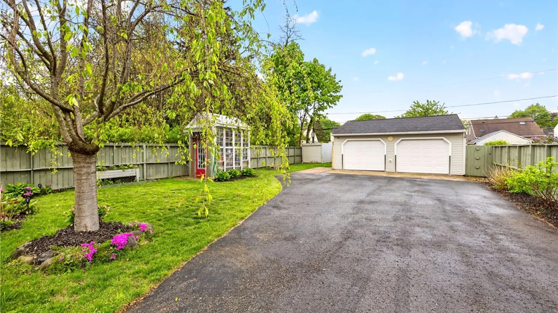 Property at 61 Walzford Road, Irondequoit, NY 14622 32