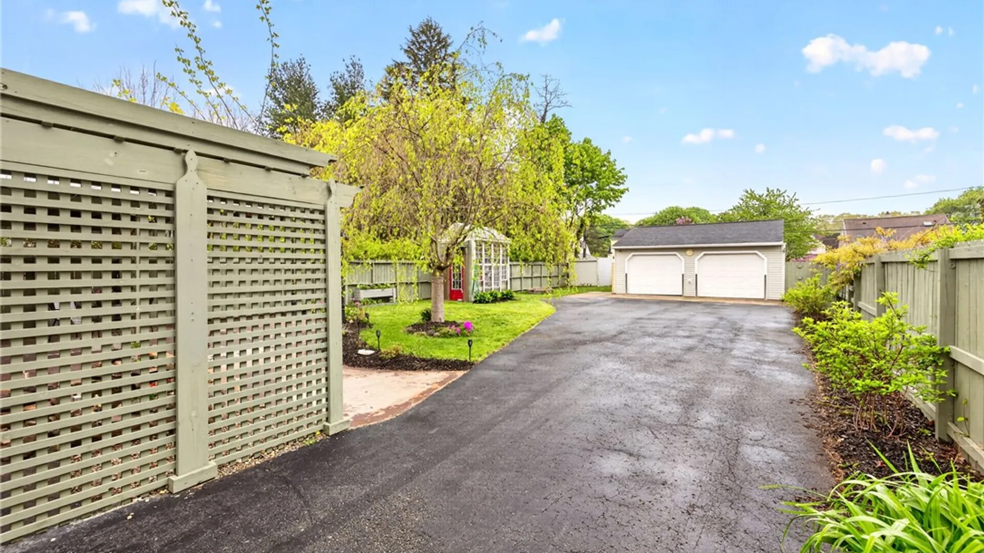 Property at 61 Walzford Road, Irondequoit, NY 14622 33