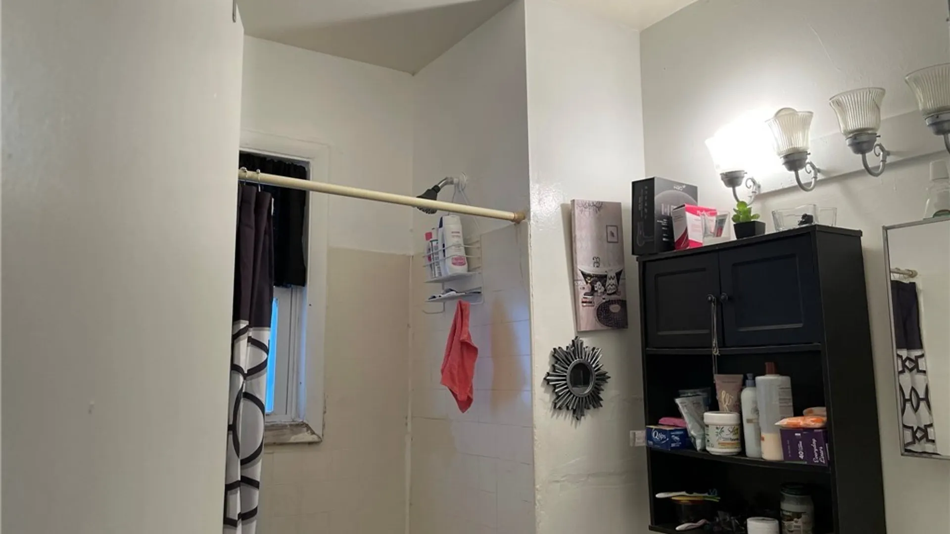Property at 28 Townsend Street, Buffalo, NY 14206 9