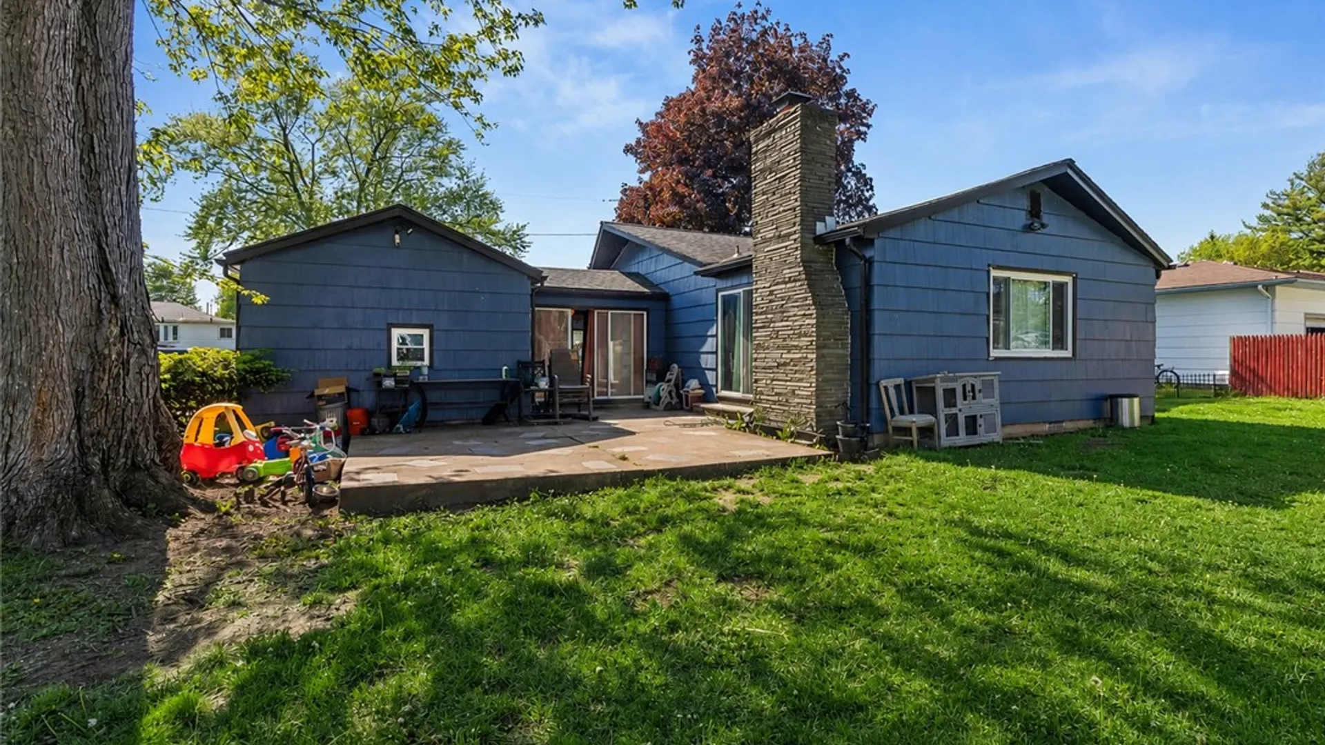 Property at 152 Ardella Street, Gates, NY 14606 18