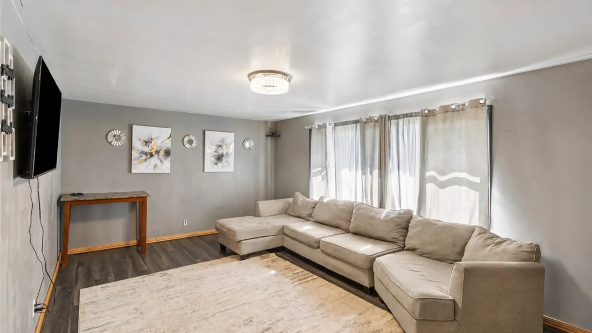 Property at 152 Ardella Street, Gates, NY 14606 5
