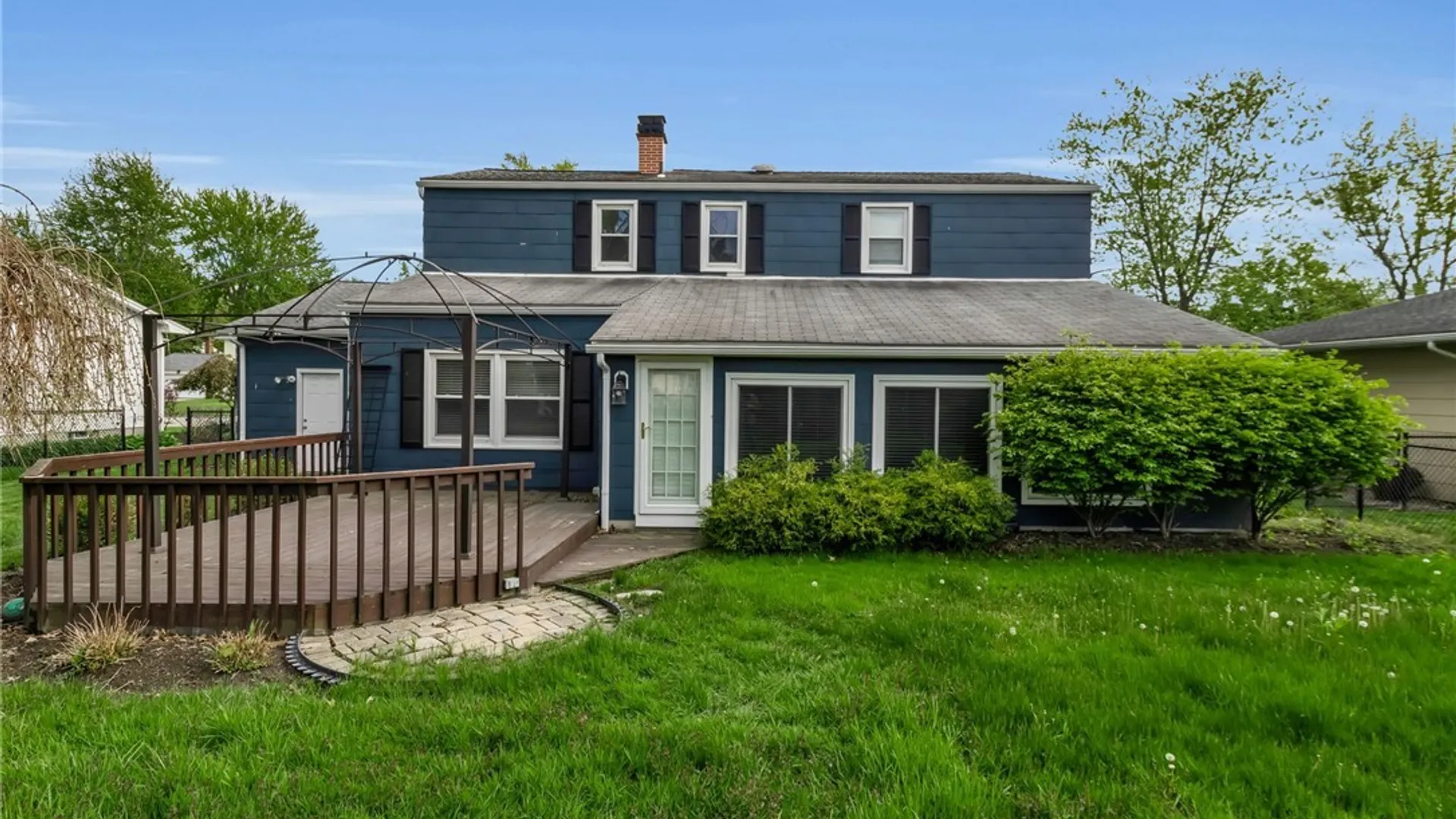 Property at 66 Pin Oak Drive, Amherst, NY 14221 35