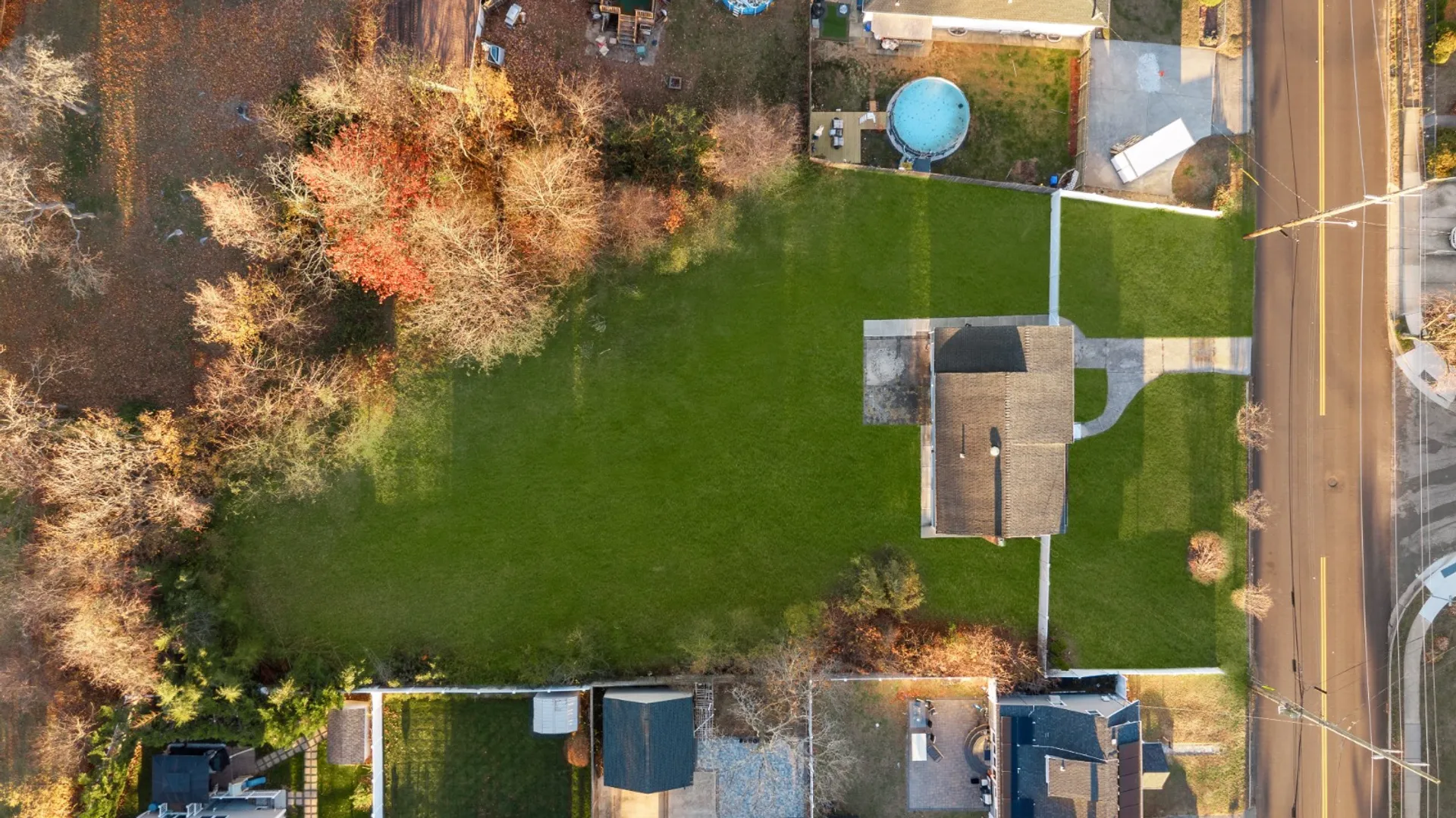 Property at 14 Platt Ave, West Babylon, NY 11704 7