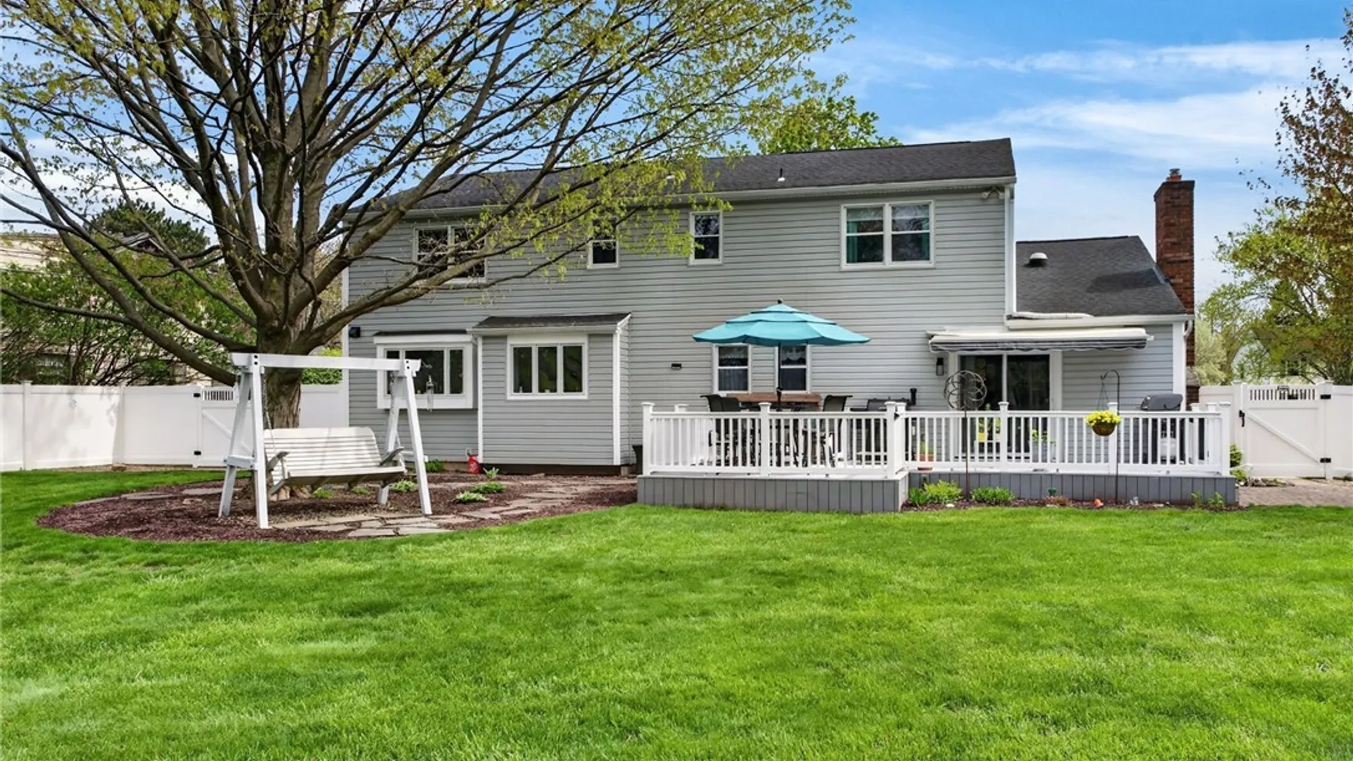 Property at 389 Hawthorne Place, Porter, NY 14174 44