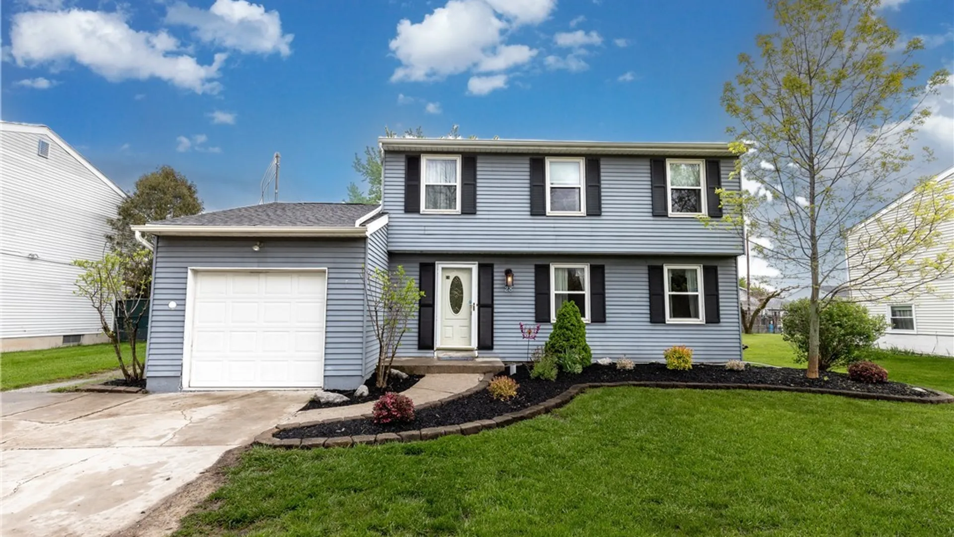 Property at 28 W Klein Road, Amherst, NY 14221 2