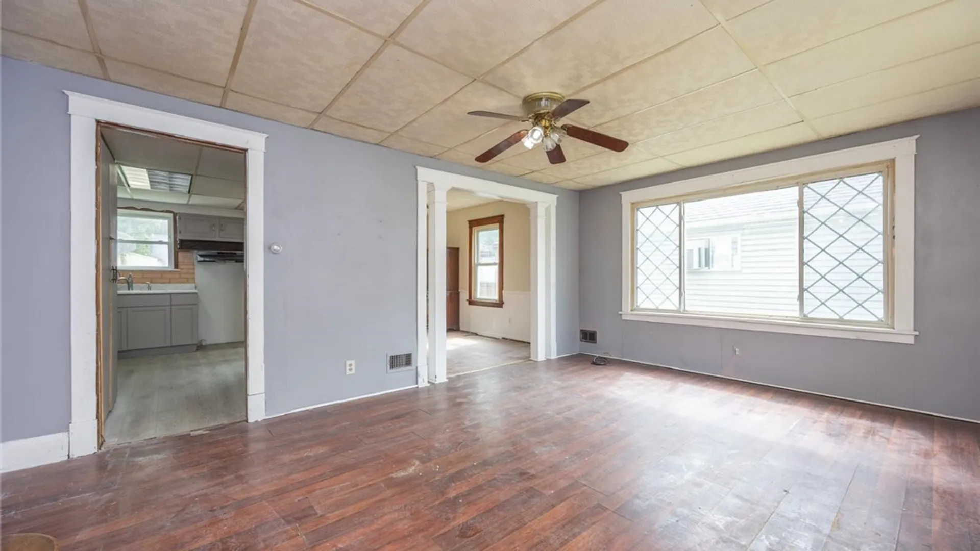 Property at 2215 South Avenue, Niagara Falls, NY 14305 18