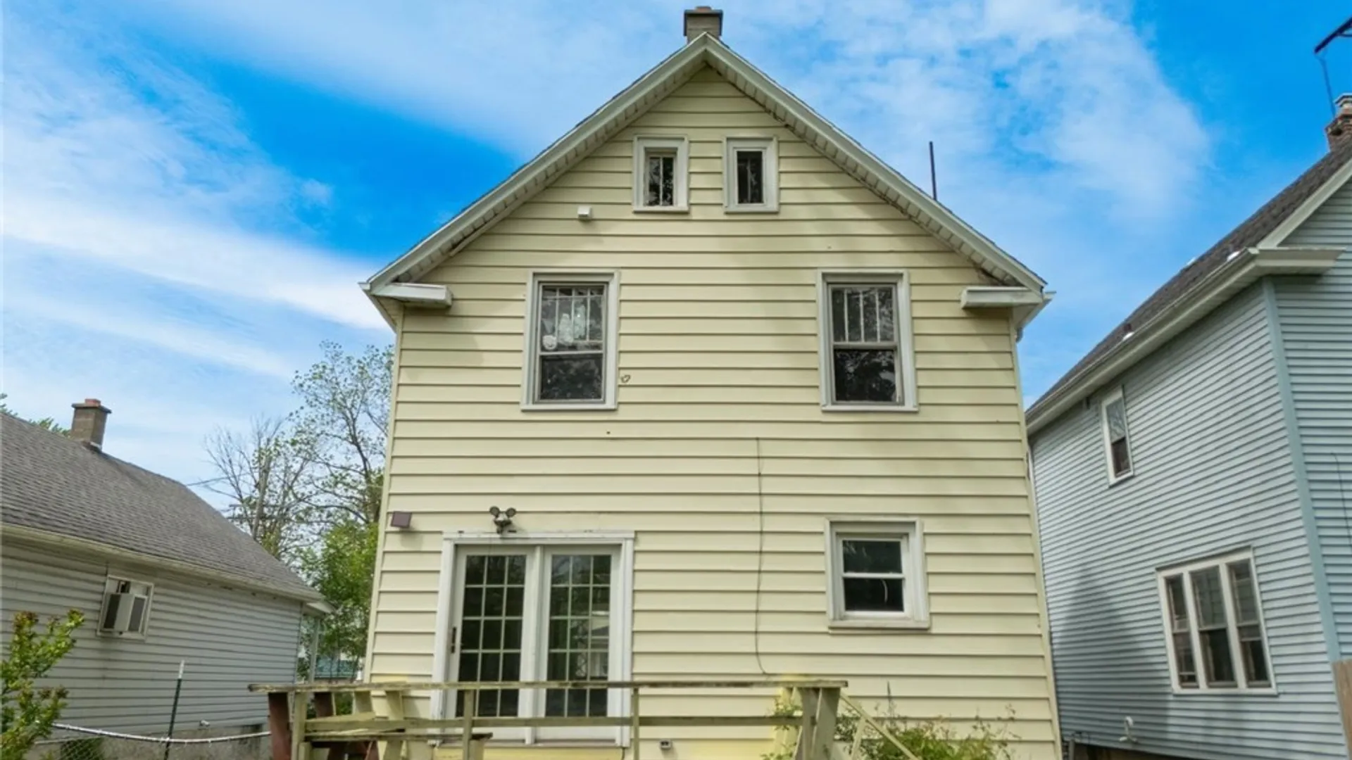 Property at 2215 South Avenue, Niagara Falls, NY 14305 2