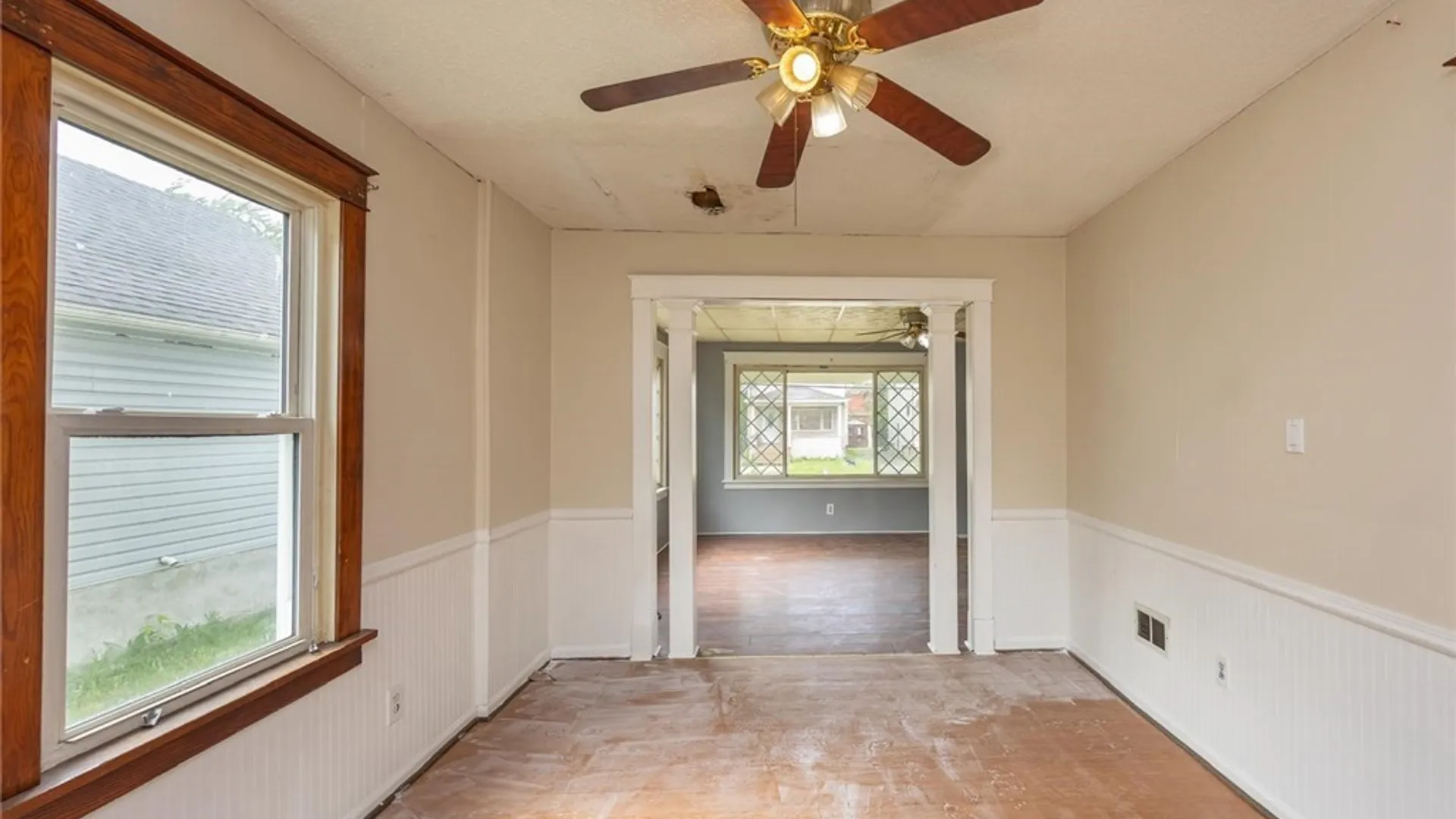 Property at 2215 South Avenue, Niagara Falls, NY 14305 28