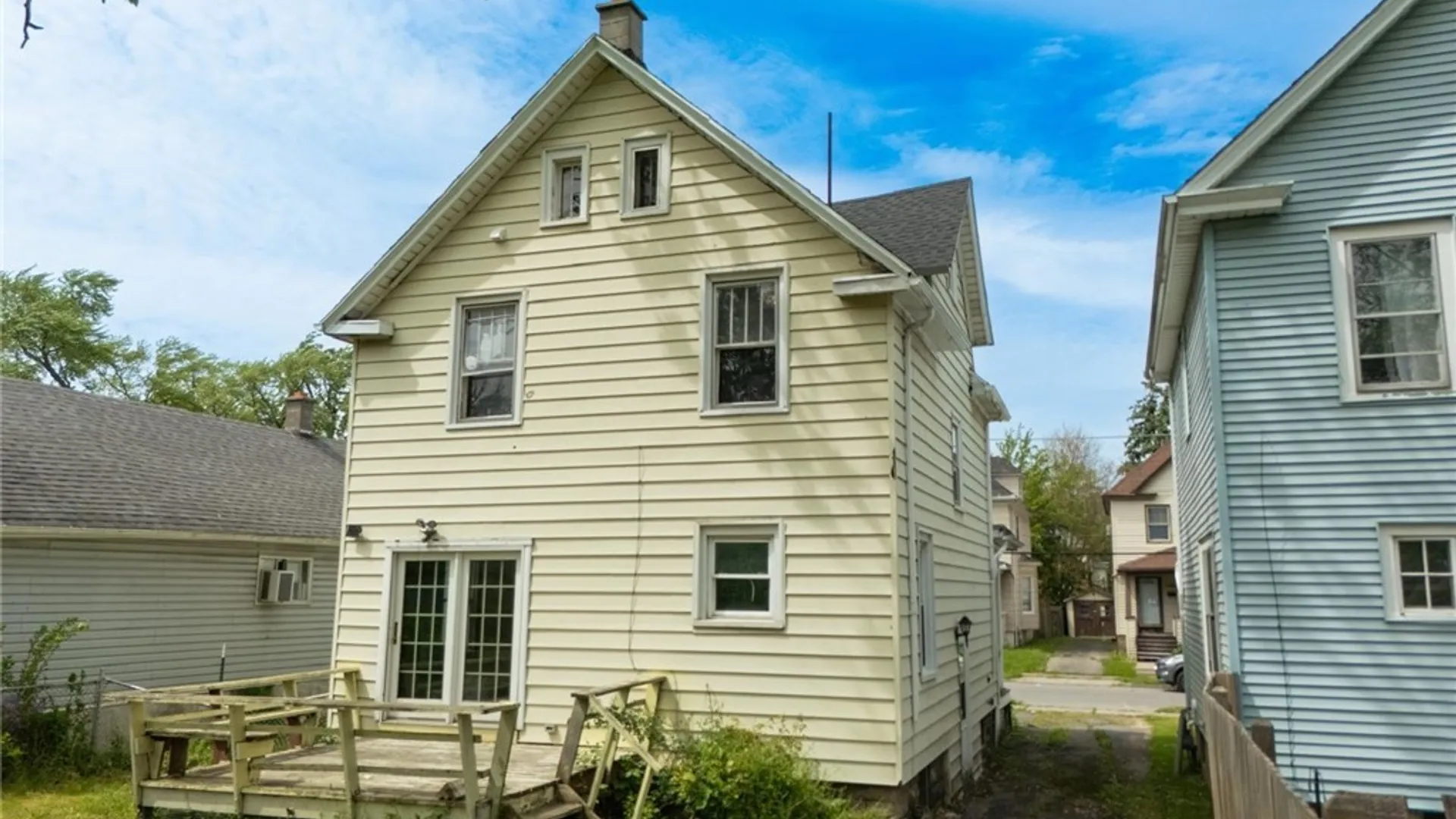 Property at 2215 South Avenue, Niagara Falls, NY 14305 4