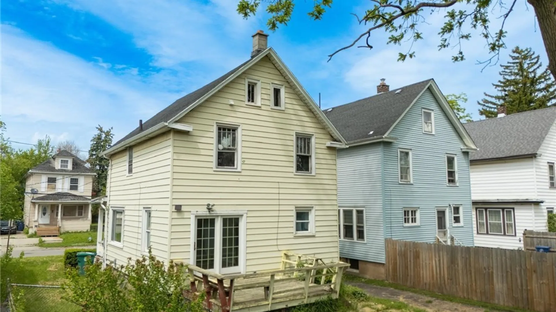 Property at 2215 South Avenue, Niagara Falls, NY 14305 8
