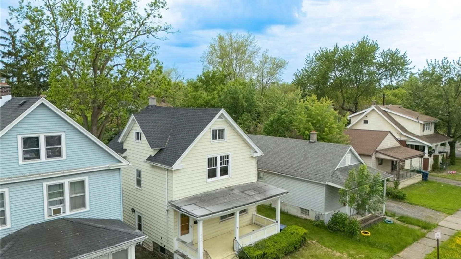 Property at 2215 South Avenue, Niagara Falls, NY 14305 9
