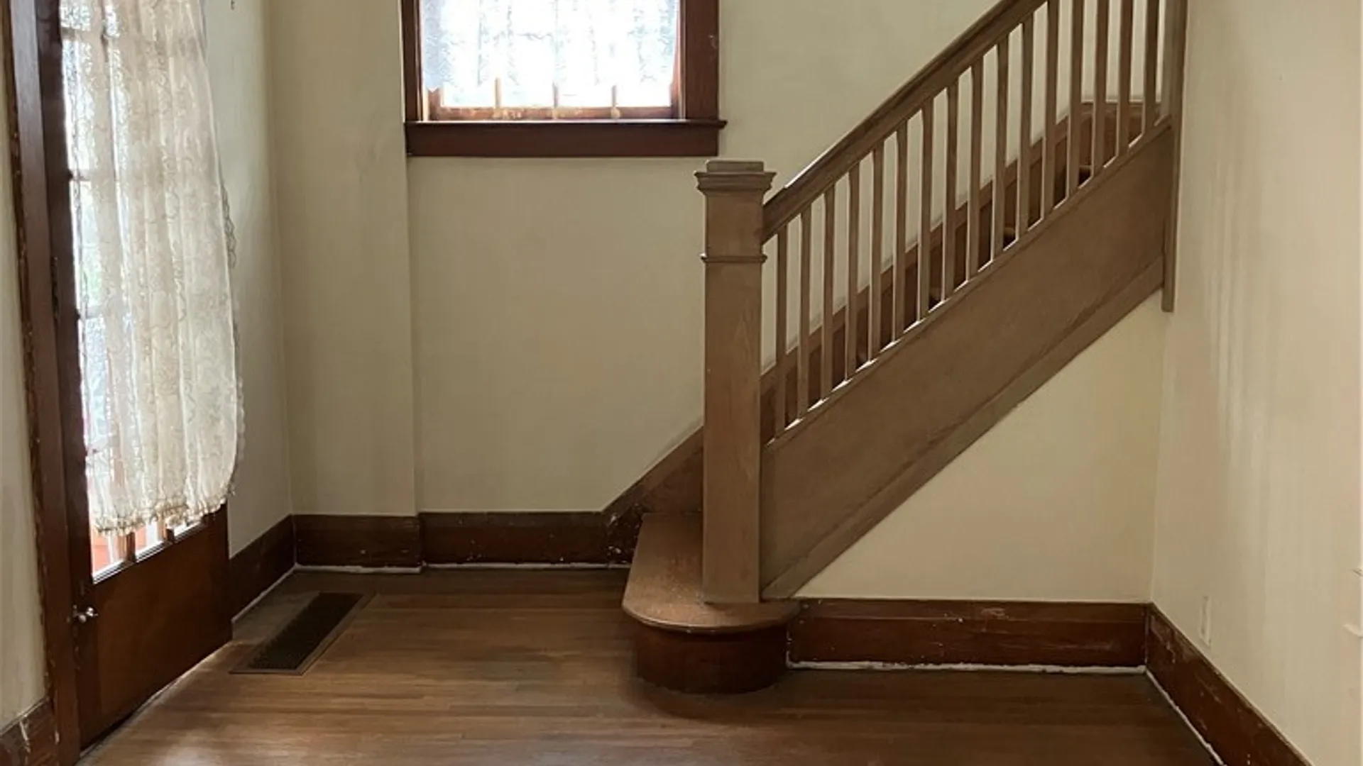 Property at 19 Velox Street, Rochester, NY 14615 3