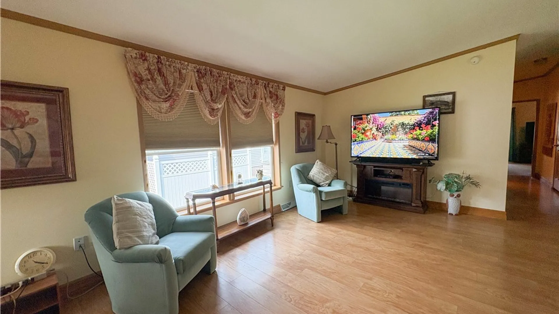 Property at 5455 Southwestern Boulevard, Hamburg, NY 14075 10
