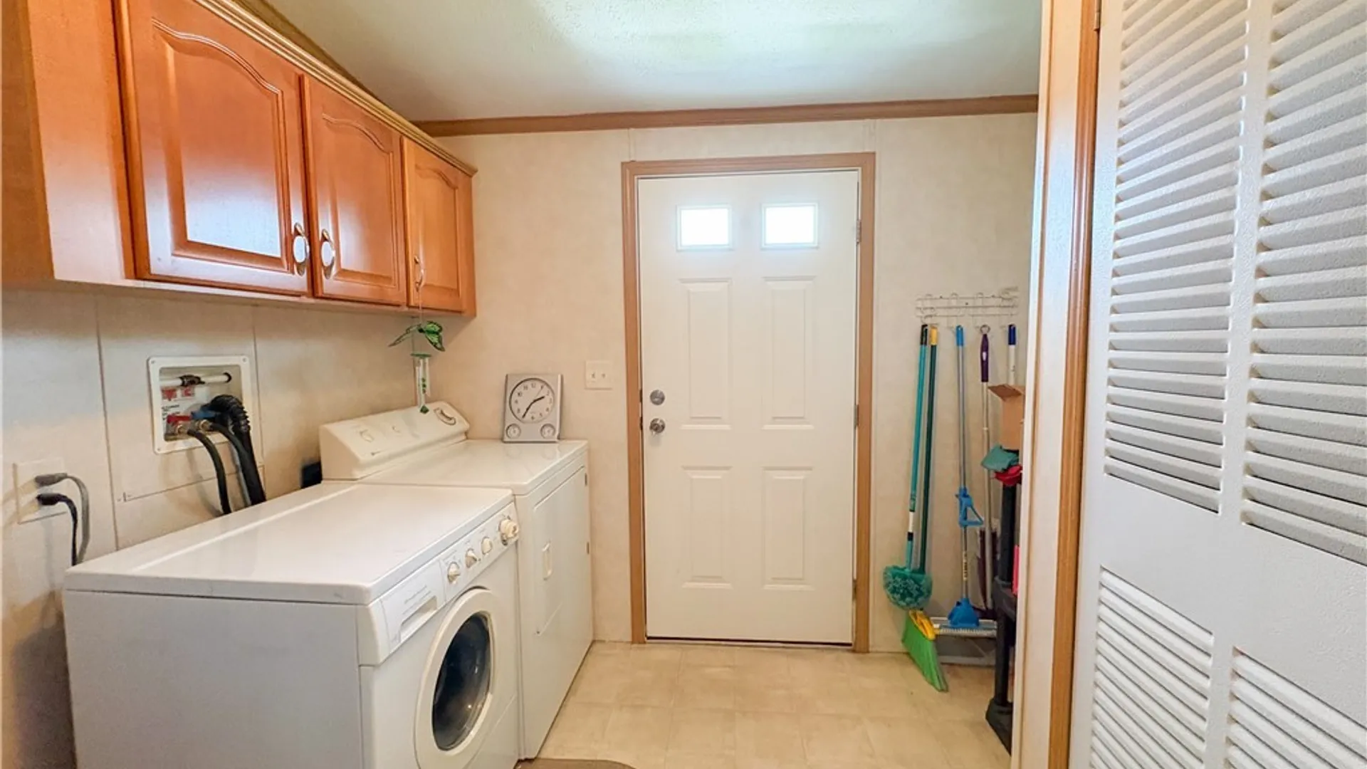 Property at 5455 Southwestern Boulevard, Hamburg, NY 14075 30