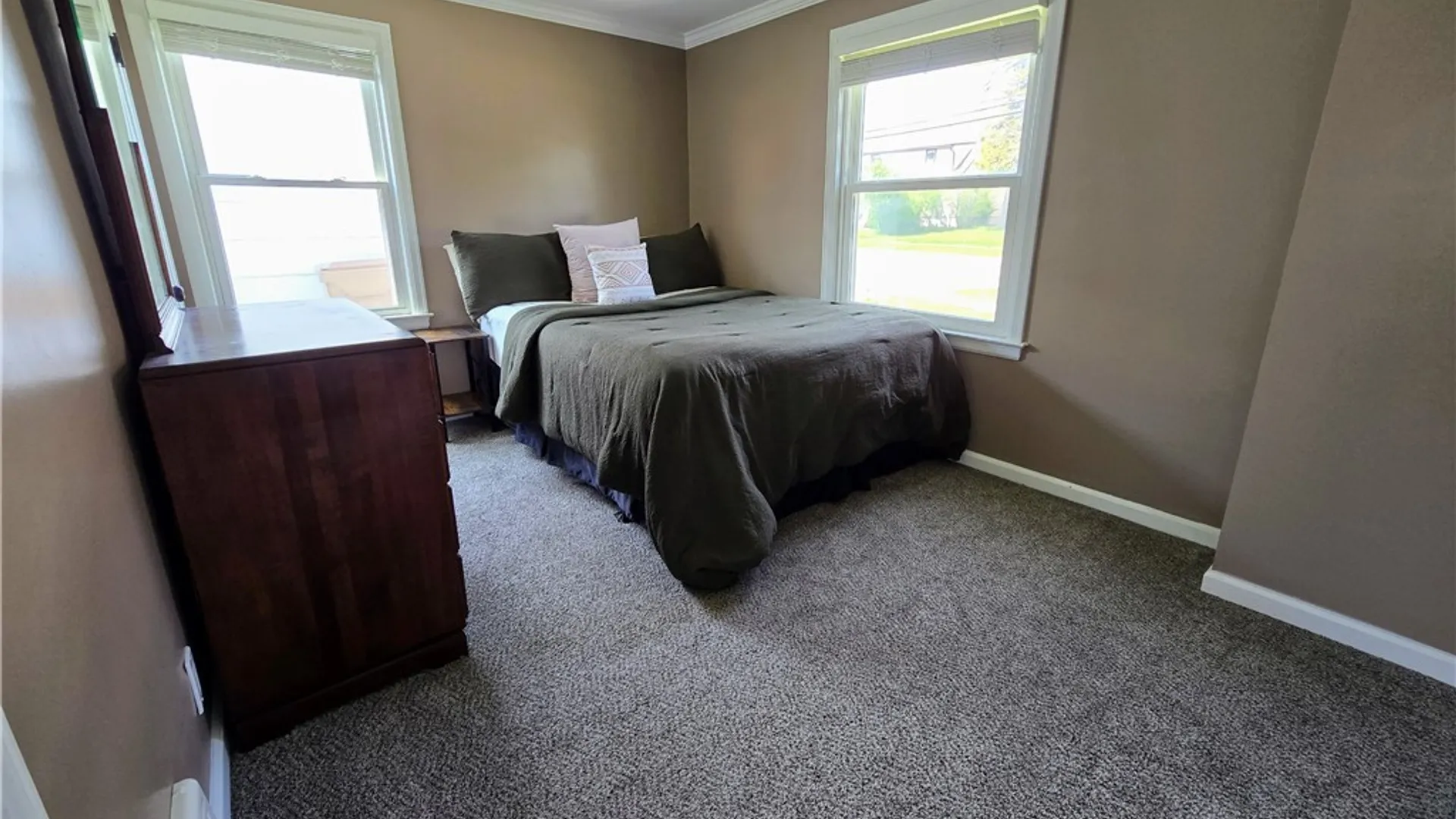 Property at 241 Parker Street, Cheektowaga, NY 14206 4