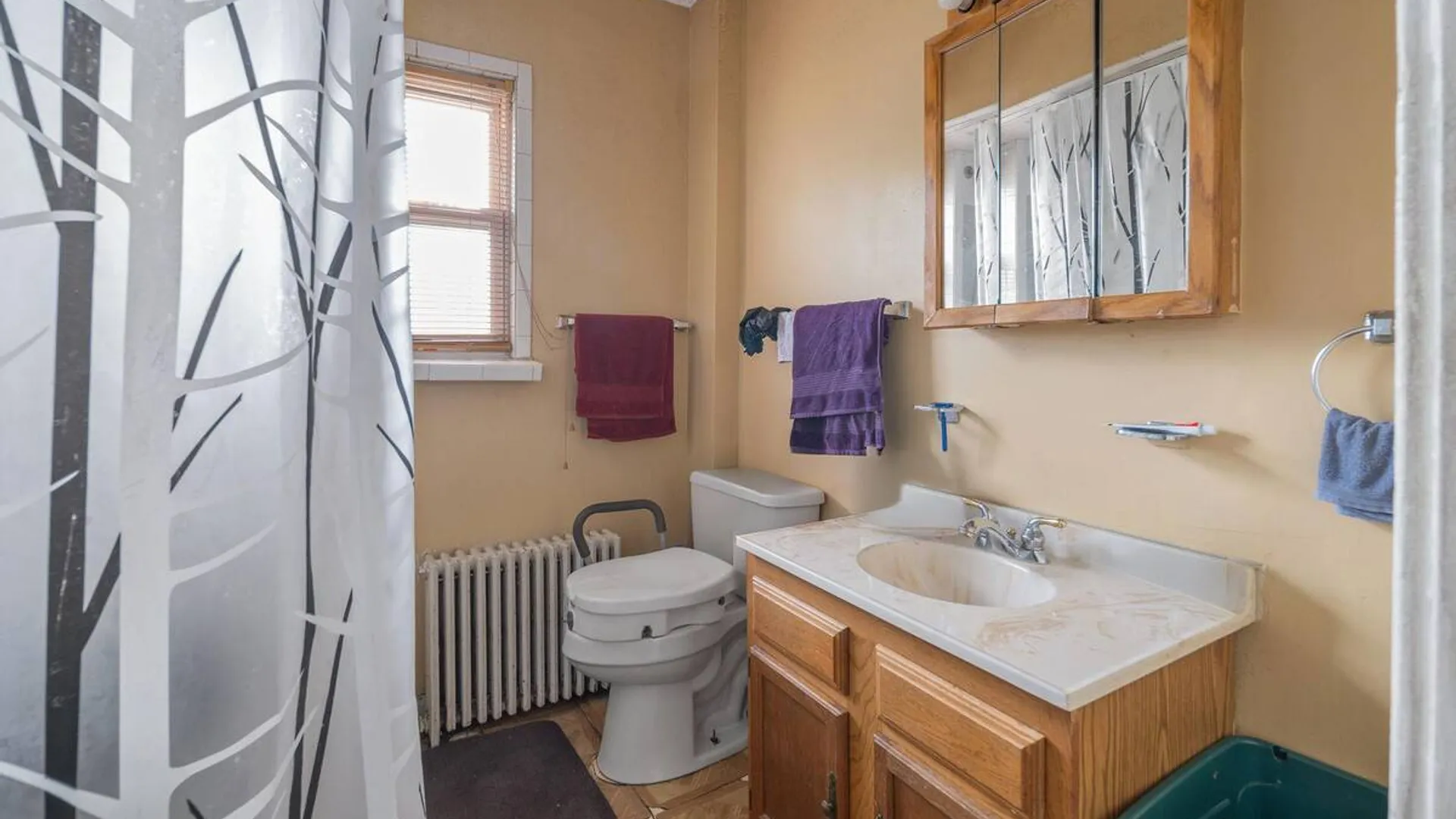 Property at 346-348 Leedale Street, Albany, NY 12209 21