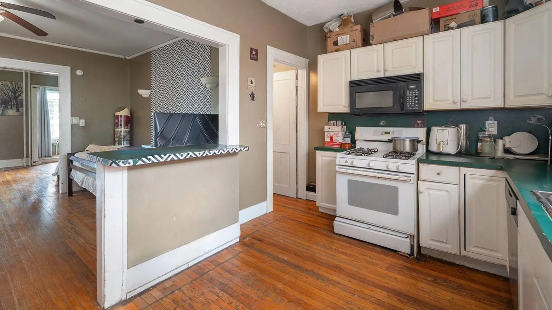 Property at 346-348 Leedale Street, Albany, NY 12209 33