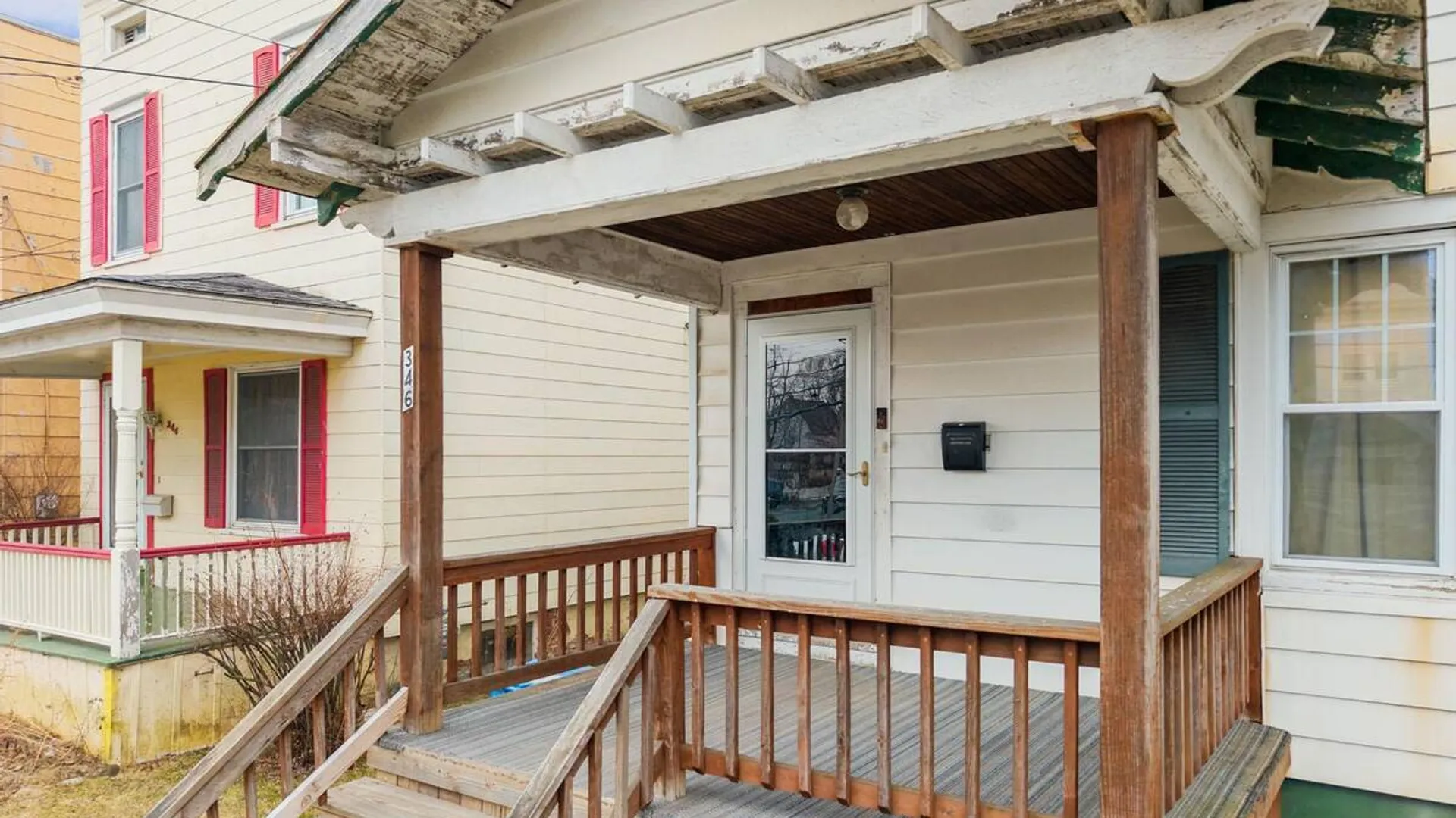 Property at 346-348 Leedale Street, Albany, NY 12209 4