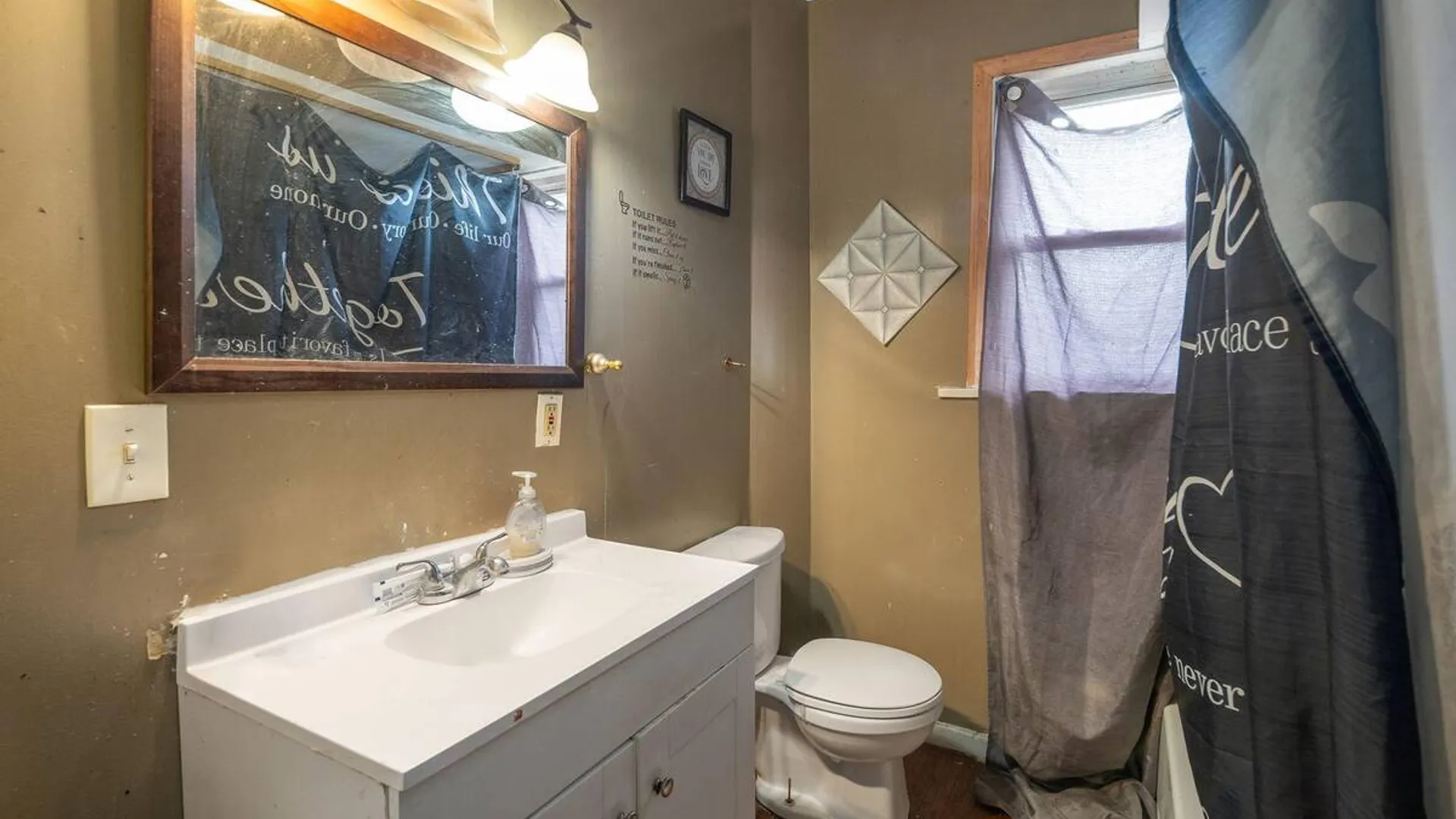 Property at 346-348 Leedale Street, Albany, NY 12209 40