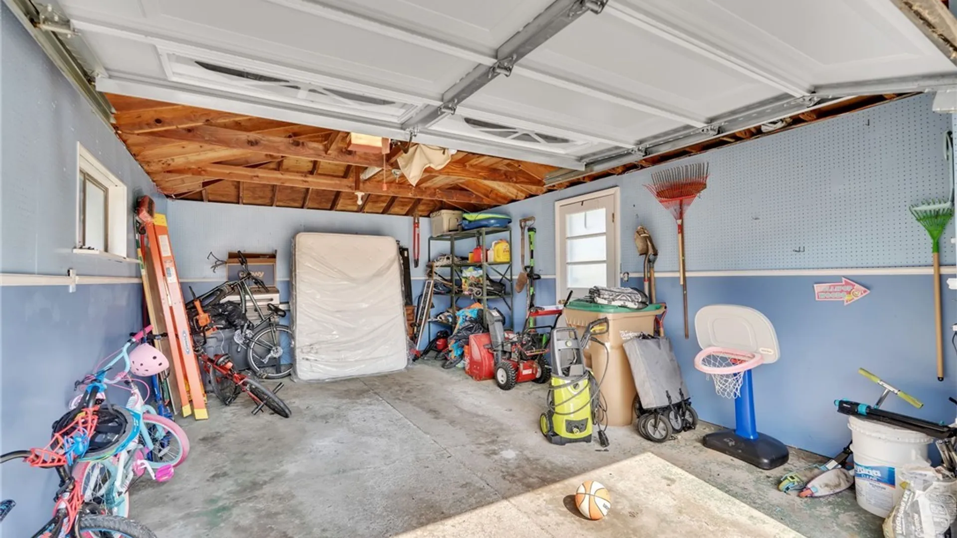 Property at 149 Nagel Drive, Cheektowaga, NY 14225 36