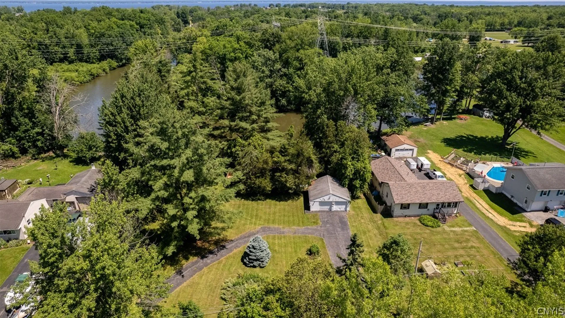 Property at 8196 Kneeskern Road, Cicero, NY 13030 14