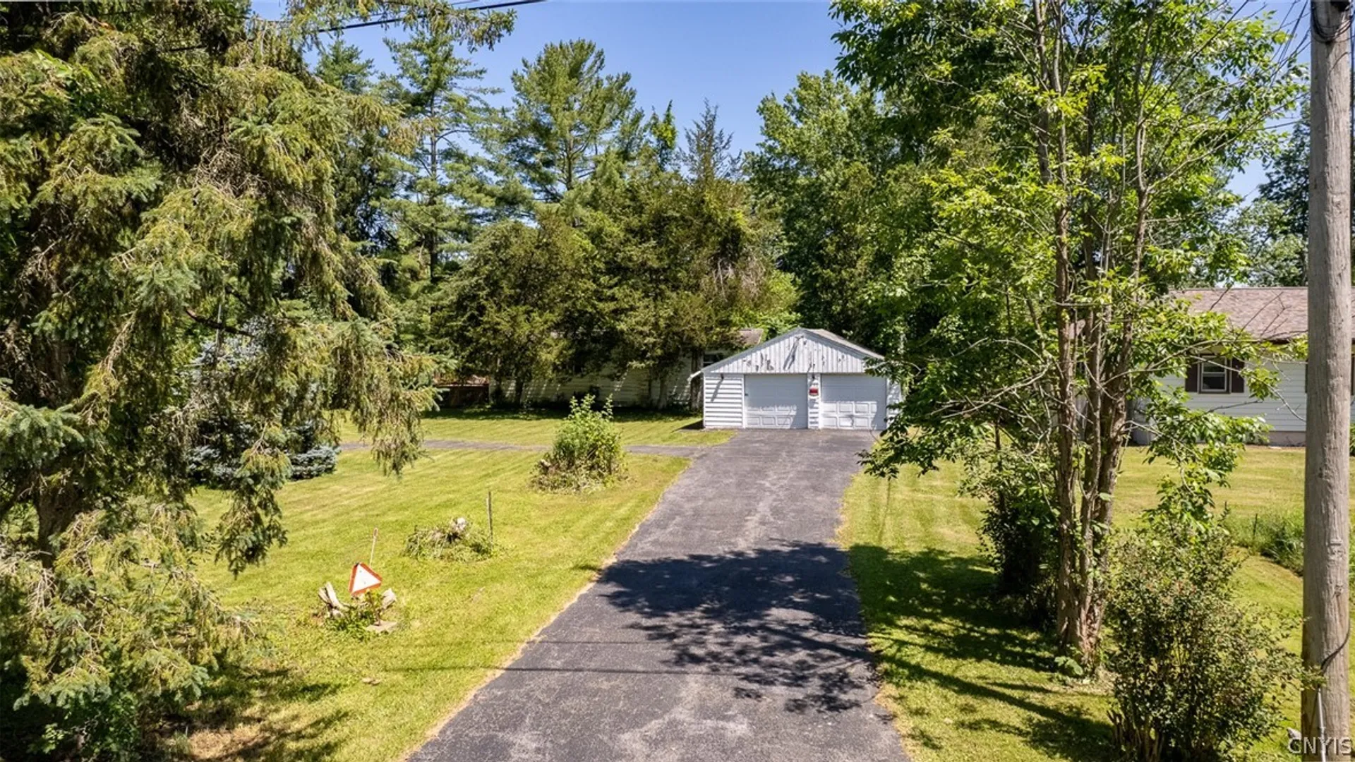 Property at 8196 Kneeskern Road, Cicero, NY 13030 2