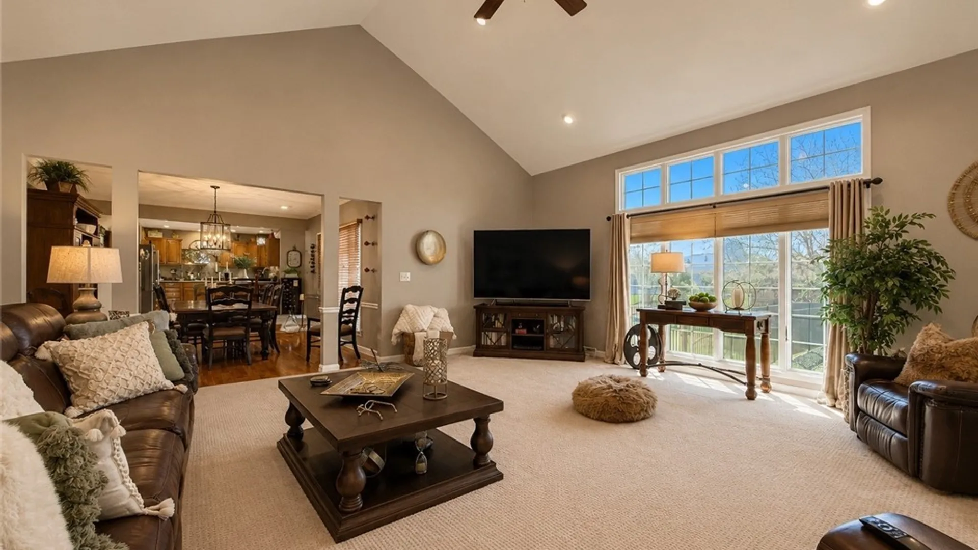 Property at 16 Woodstream Circle, Grand Island, NY 14072 21