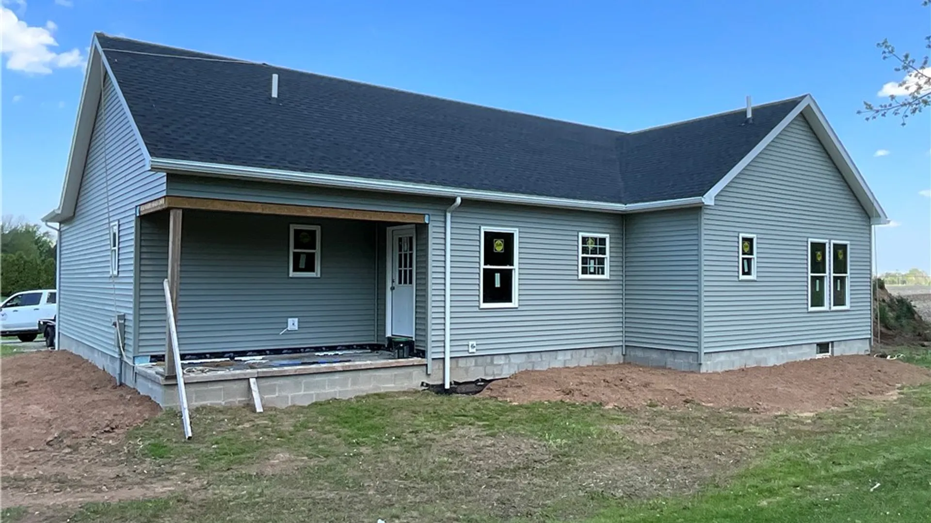 Property at 3 Lynwood Drive, Yates, NY 14098 2