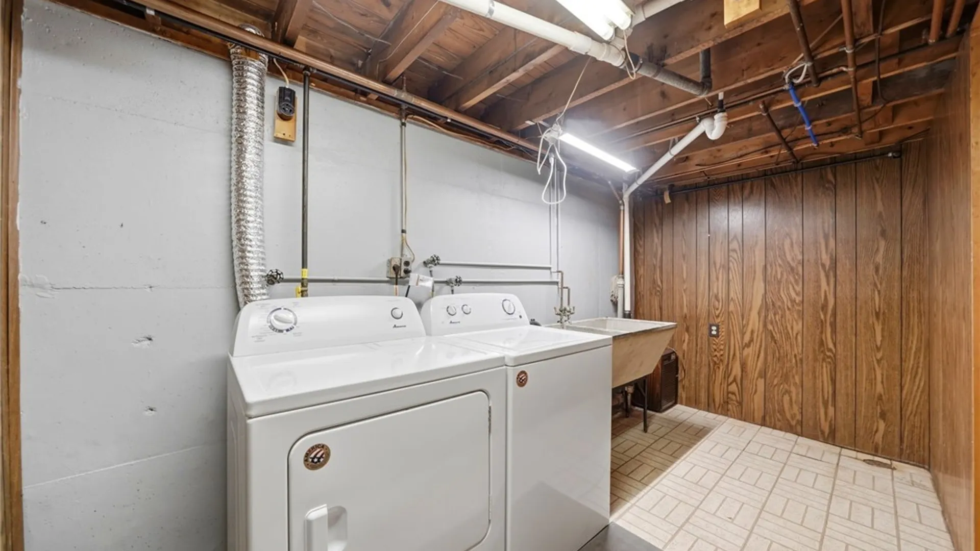 Property at 715 Park Avenue, North Tonawanda, NY 14120 30