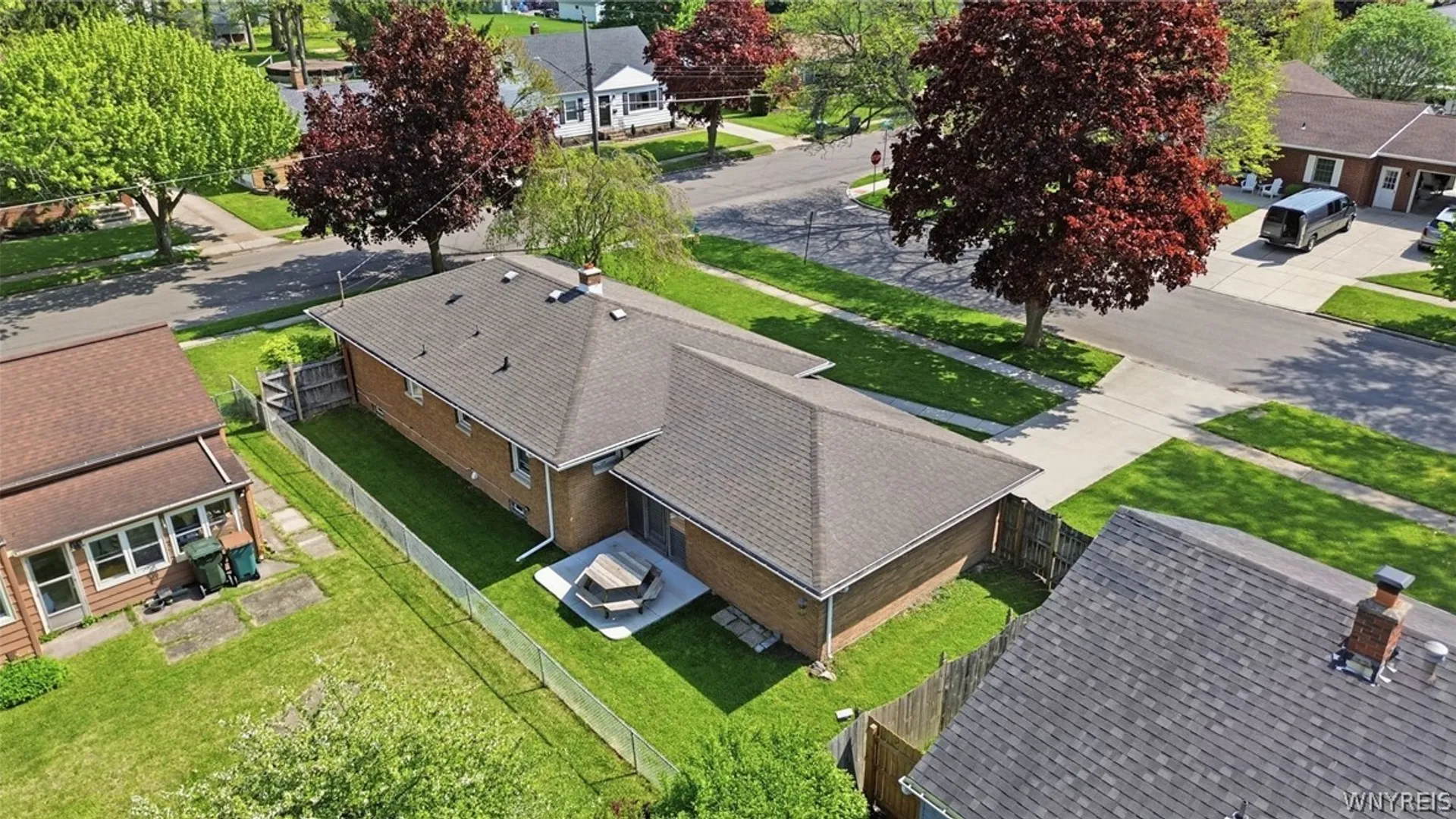 Property at 715 Park Avenue, North Tonawanda, NY 14120 48