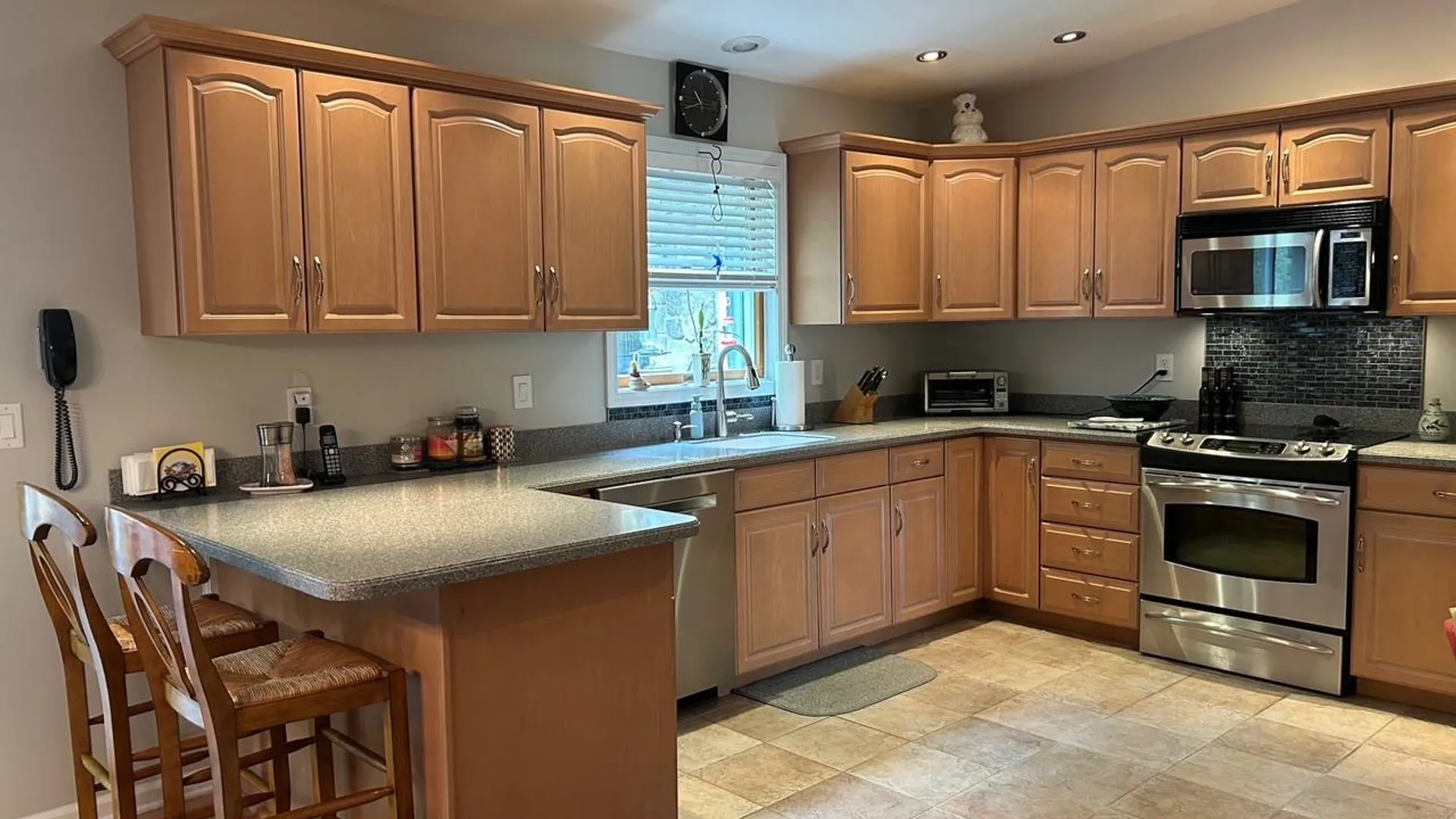 Property at 25 Cocoa Lane, Newburgh, NY 12550 9