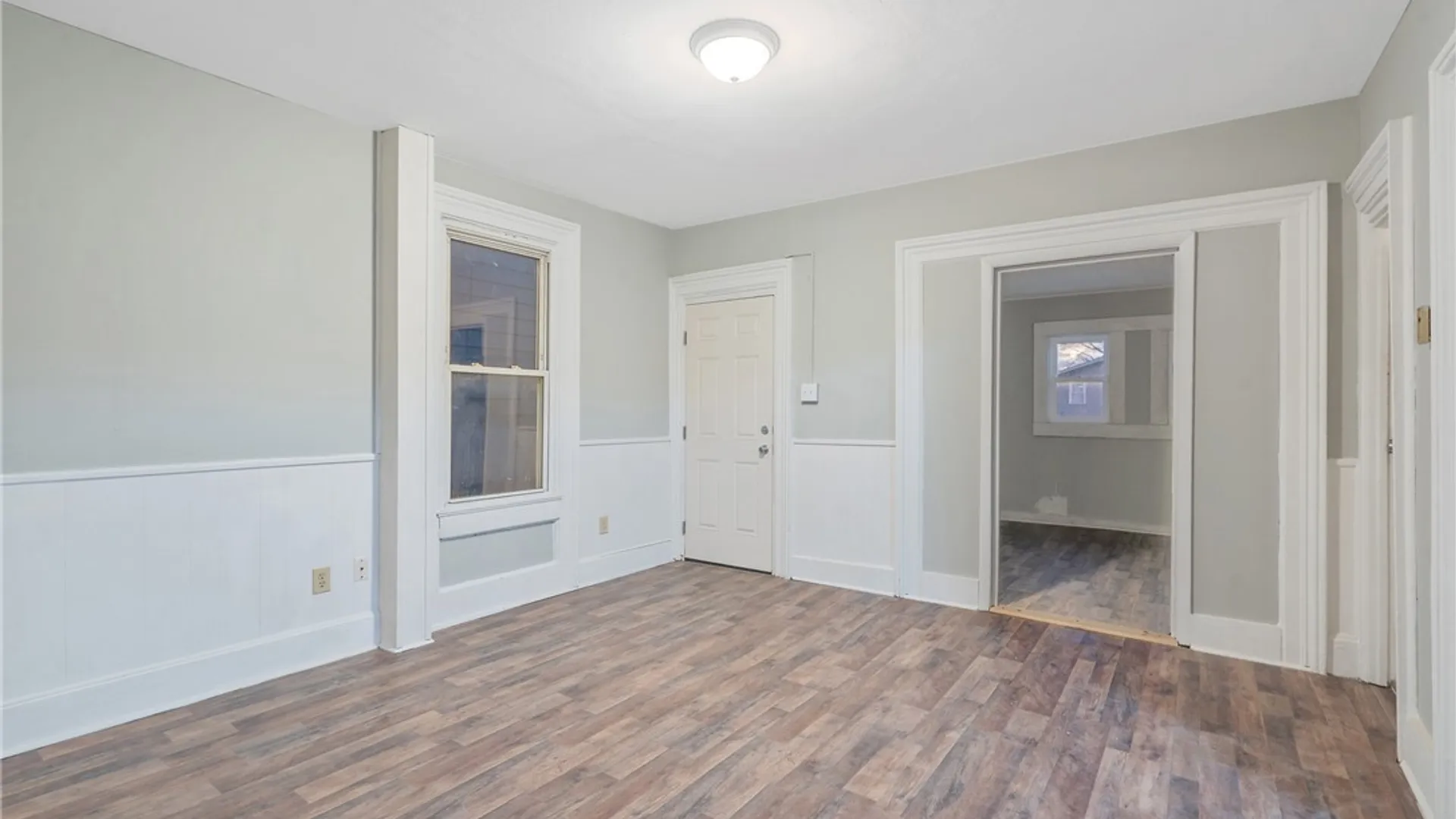 Property at 95 Ontario Street, Oswego, NY 13126 4