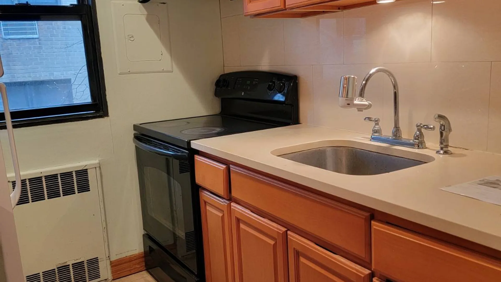 Property at 14 Stoner Ave, Great Neck, NY 11021 5